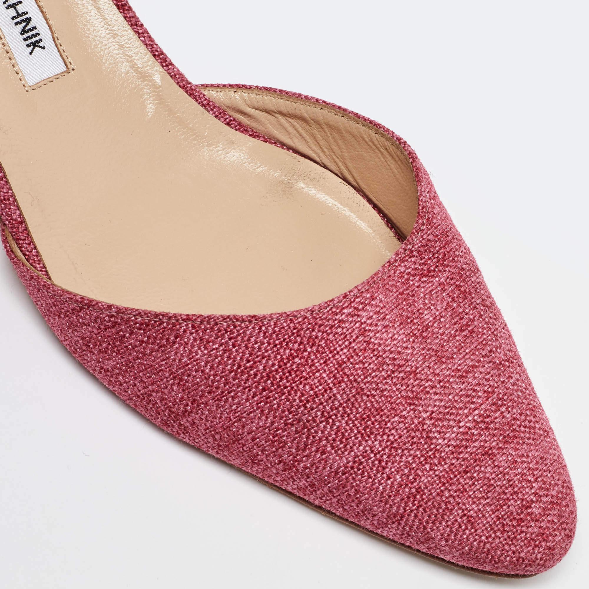 Manolo Blahnik Pink Canvas Aspro Slingback Pumps Size 39 For Sale 3
