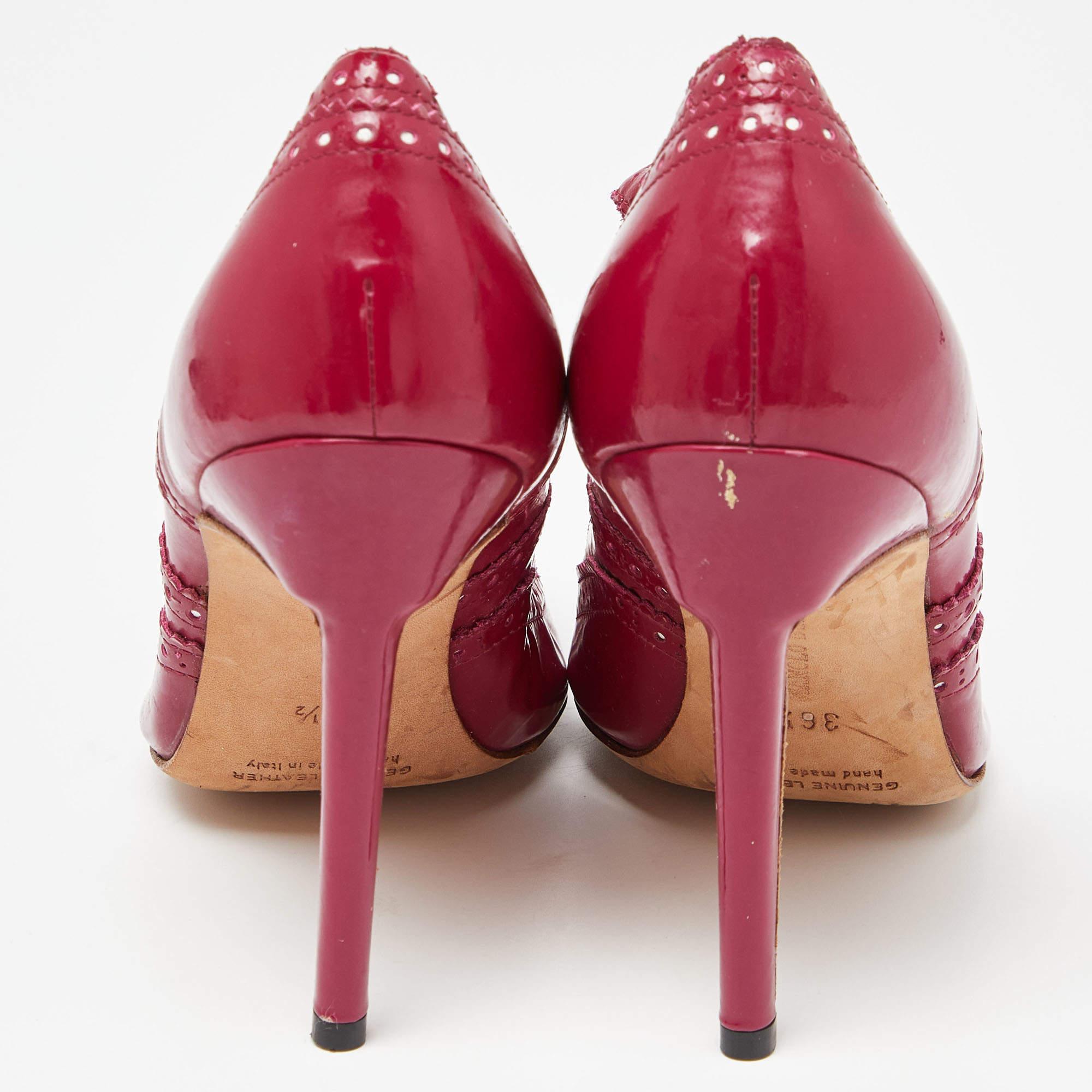 Donna Manolo Blahnik Pumps Mary Jane in vernice rosa misura 36,5 in vendita