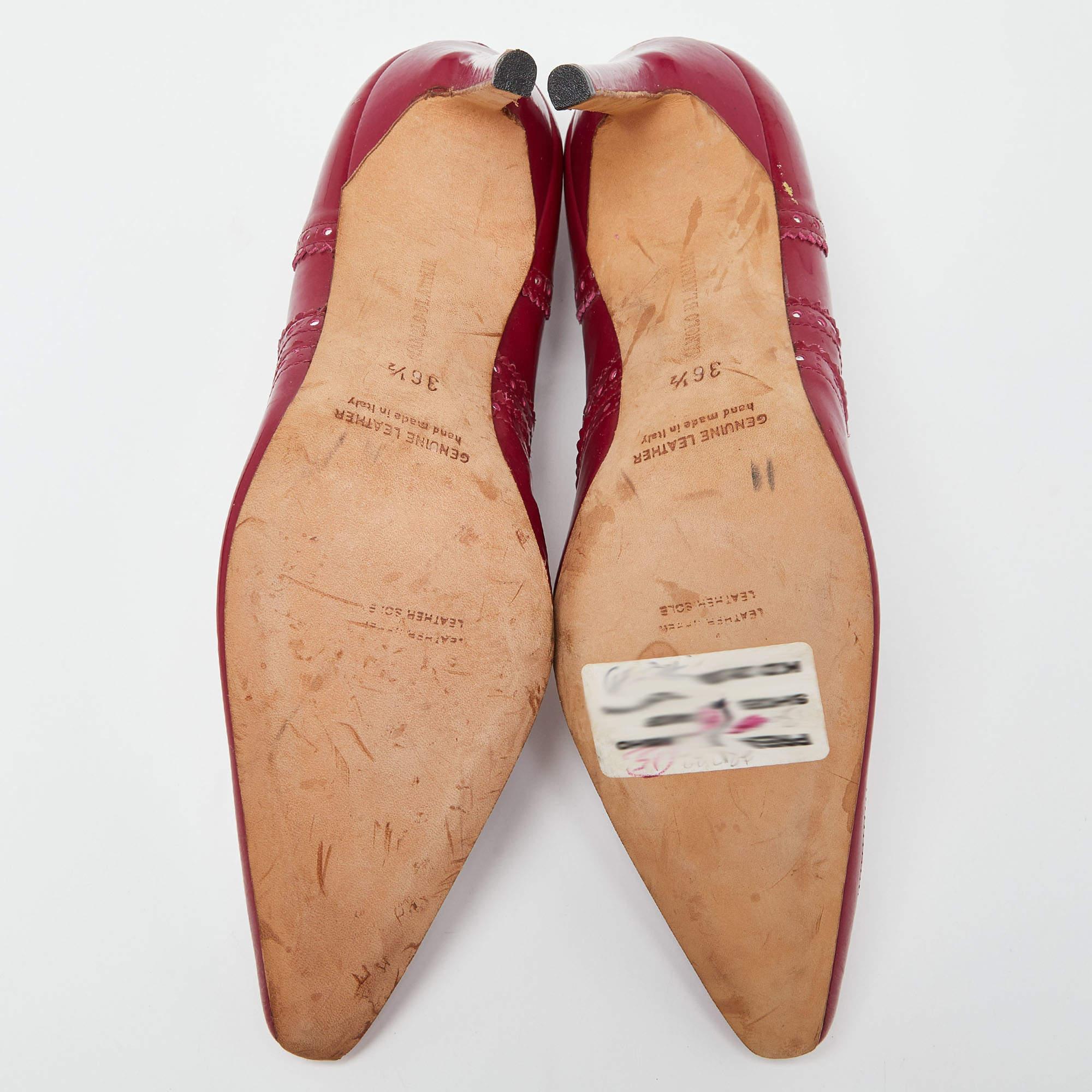 Manolo Blahnik Pumps Mary Jane in vernice rosa misura 36,5 in vendita 1