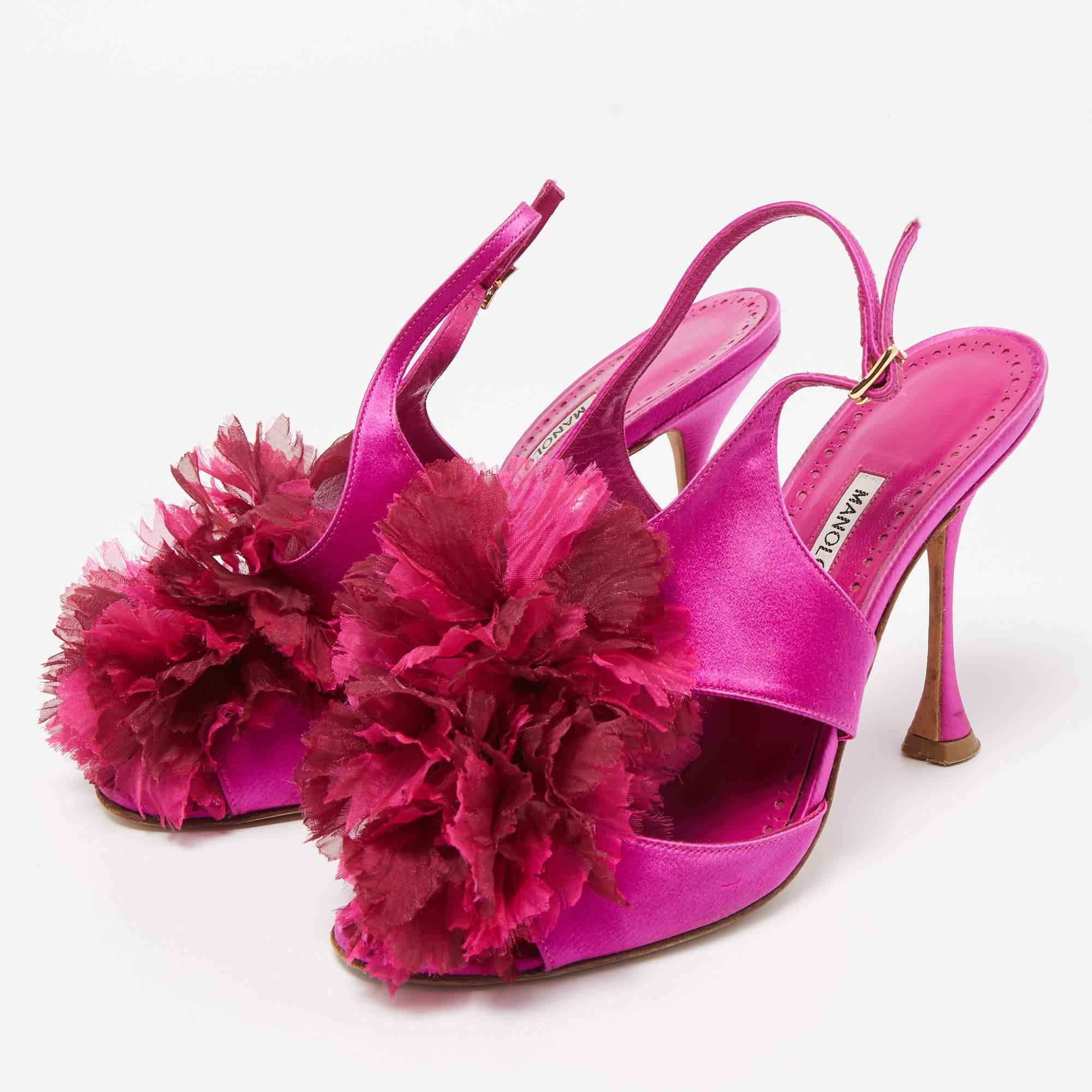 Women's Manolo Blahnik Pink Satin Flower Embellished Ankle Strap Sandals Size 38