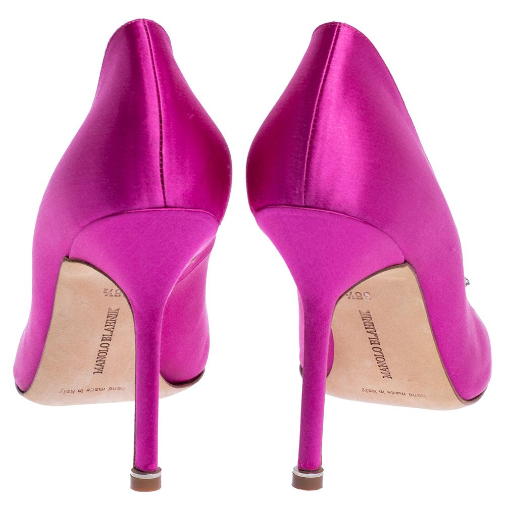 manolo blahnik pink heels