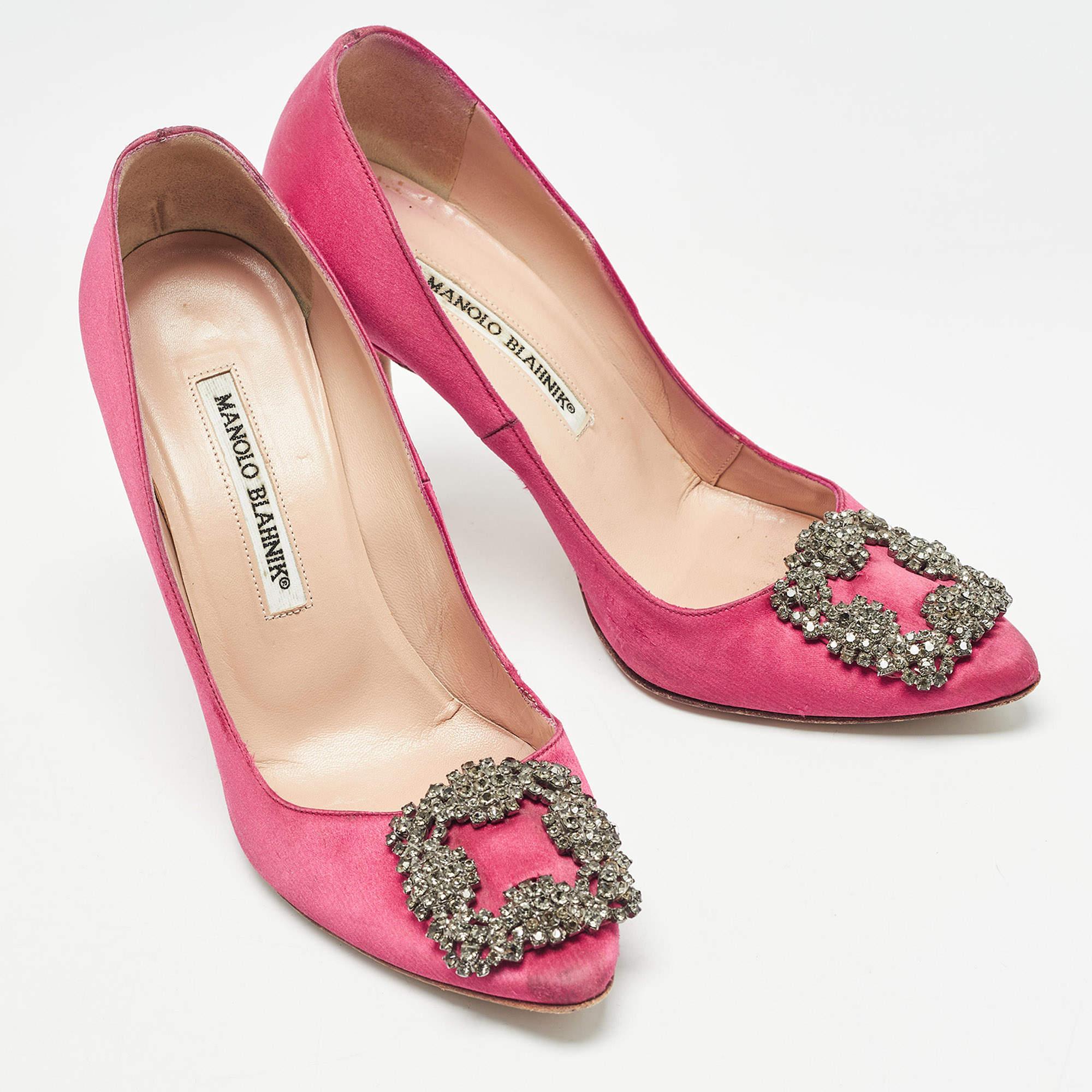 Women's Manolo Blahnik Pink Satin Hangisi Pumps Size 37
