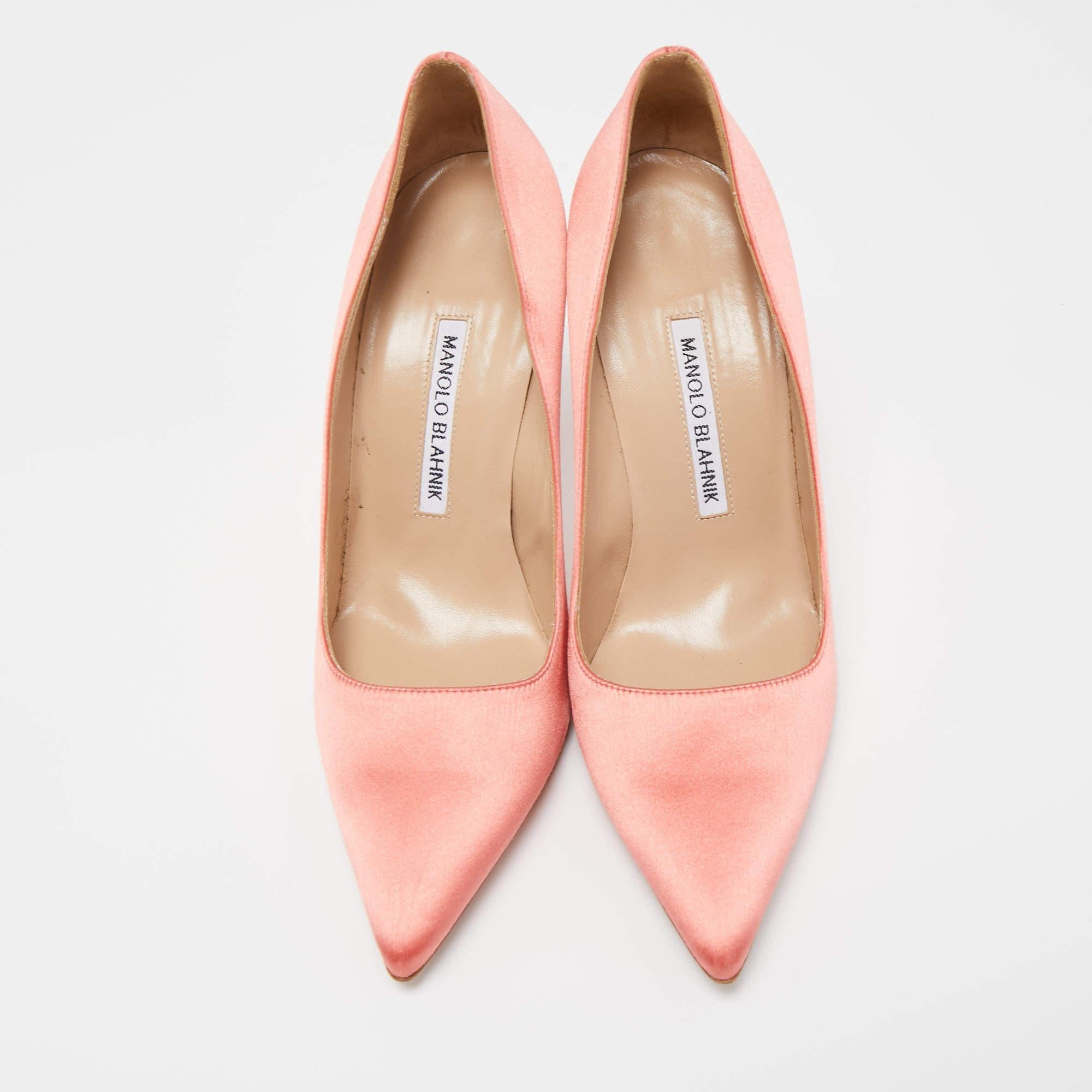 Women's Manolo Blahnik Pink Satin Pointed Toe Pumps Size 37.5