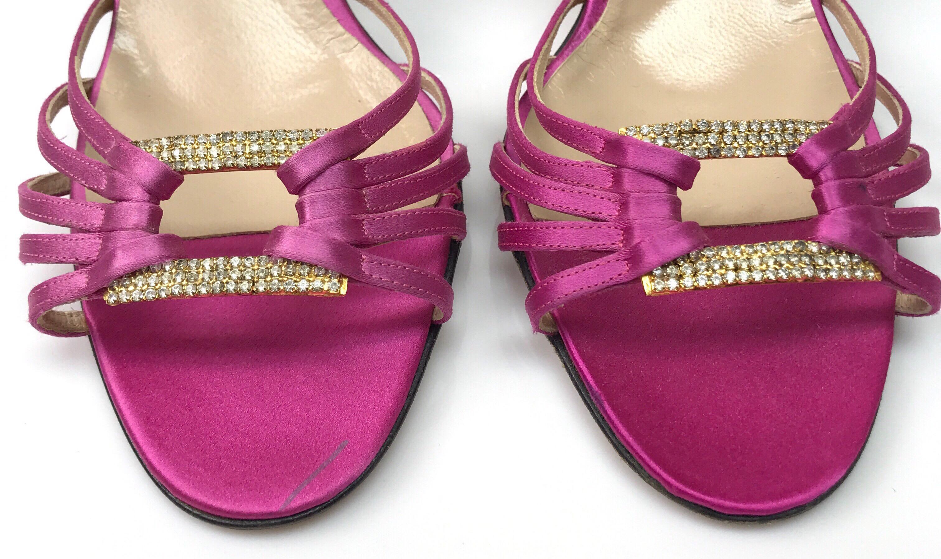 manolo blahnik pink heels