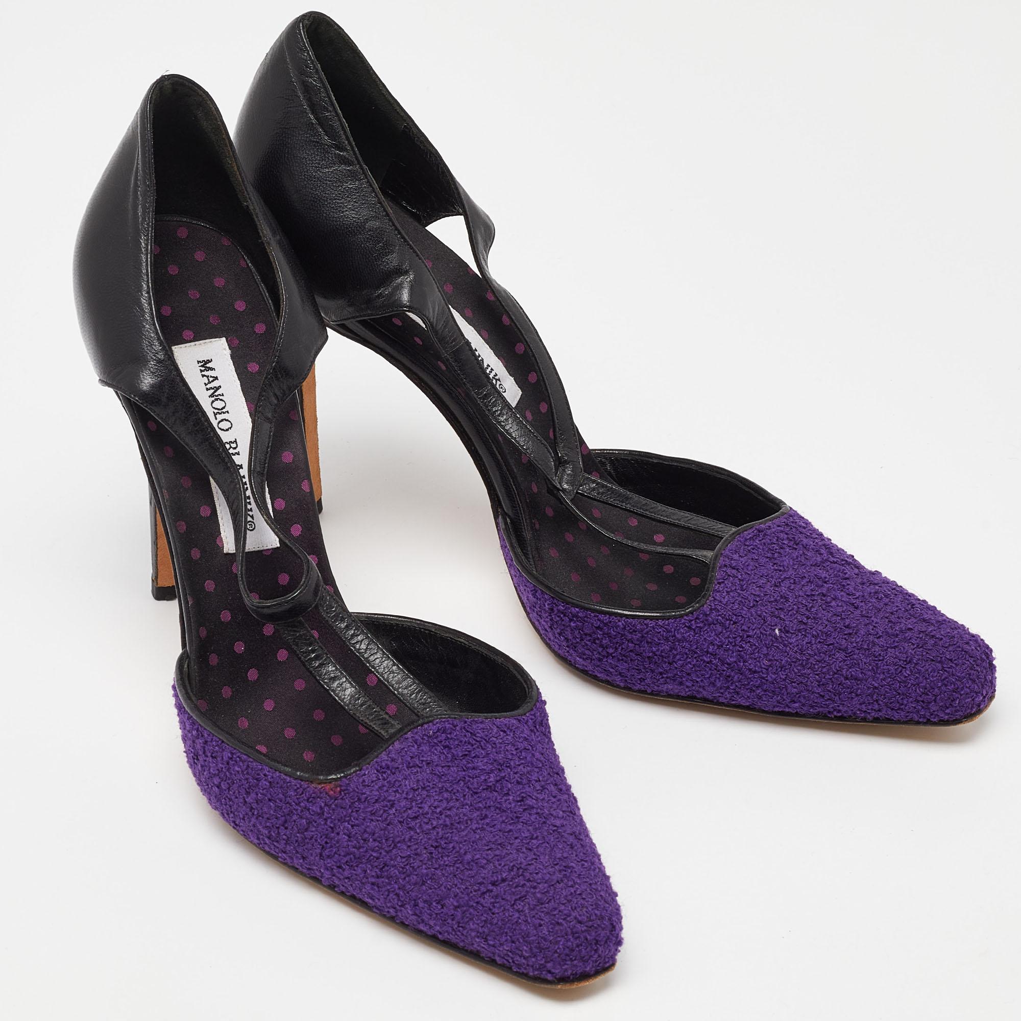 Women's Manolo Blahnik Purple/Black Tweed and Leather Pointed Toe Pumps Size 40 For Sale