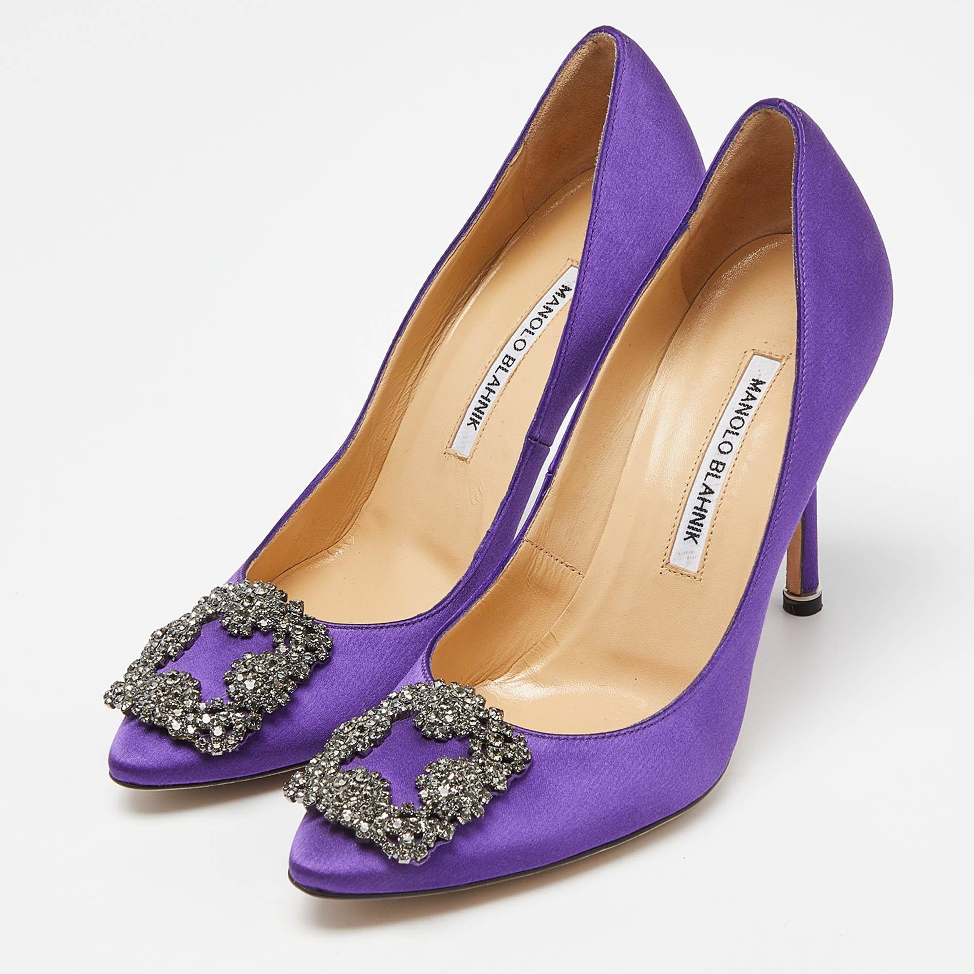 Manolo Blahnik Lila Satin-Hängisi-Pumps Größe 37.5 im Angebot 4