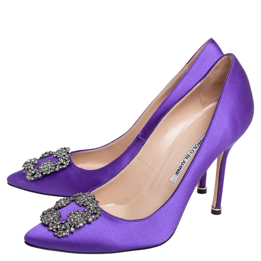 Women's Manolo Blahnik Purple Satin Hangisi Pumps Size 39