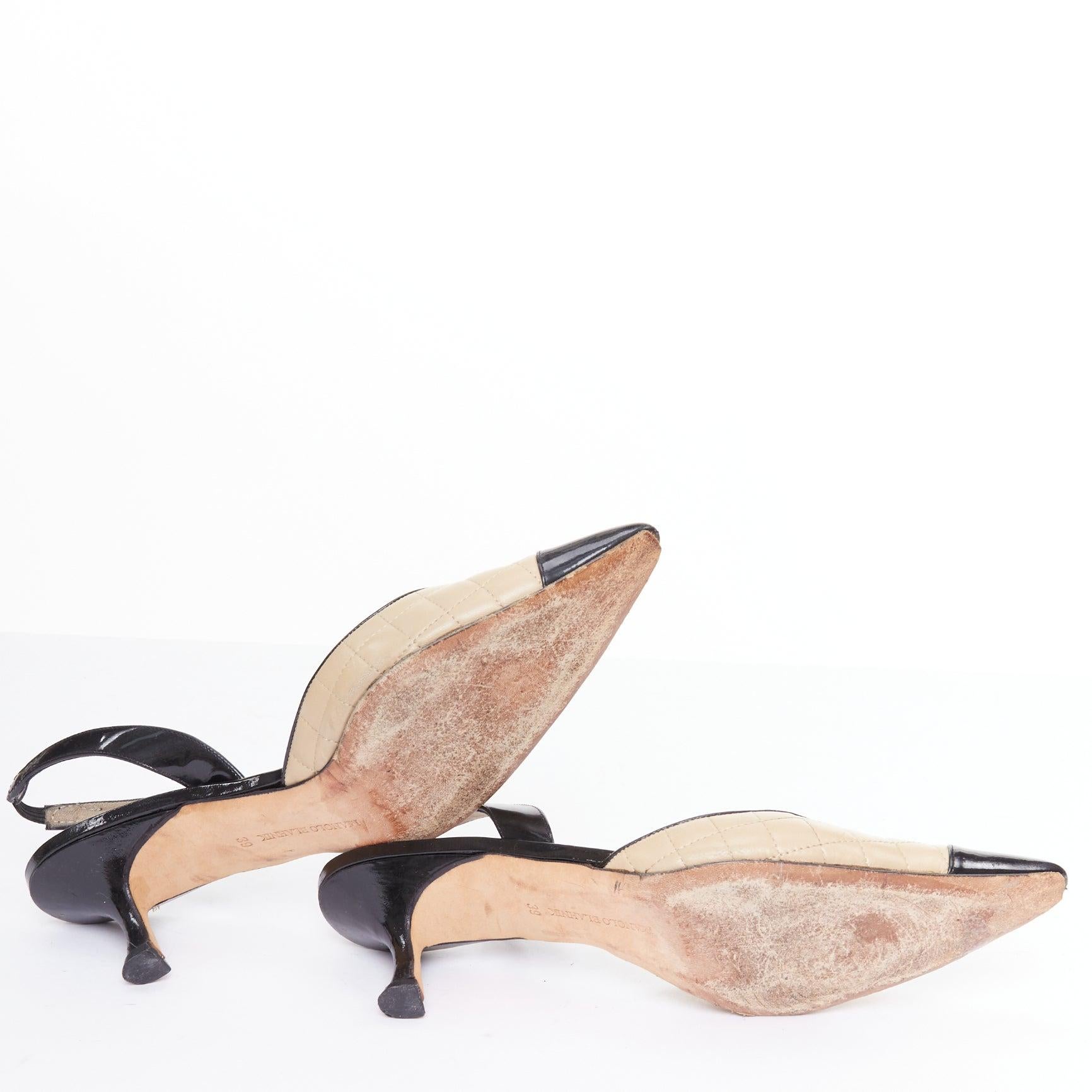 MANOLO BLAHNIK trapuntata in pelle con cuciture nere punta punta slingback tacco EU39 in vendita 6