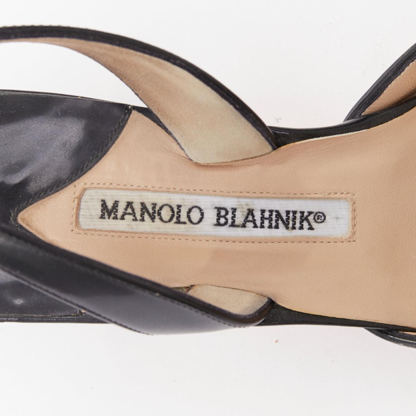 MANOLO BLAHNIK trapuntata in pelle con cuciture nere punta punta slingback tacco EU39 in vendita 4