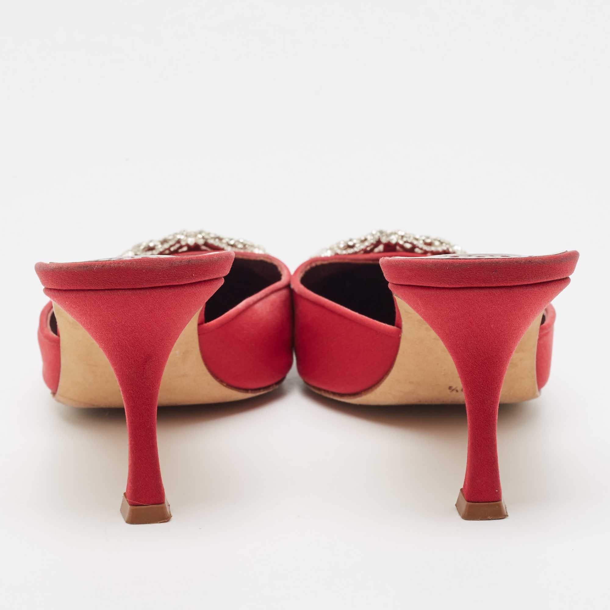 Manolo Blahnik Red Fabric Hangisi Mules Size 39.5 For Sale 1