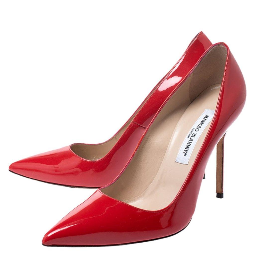 Women's Manolo Blahnik Red Patent Leather BB Pointed Toe Pumps Size 37