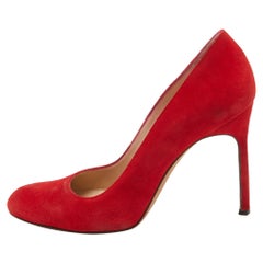 Manolo Blahnik Red Suede Round Toe Pumps Size 37.5