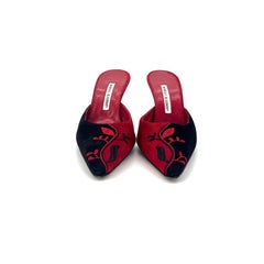 Manolo Blahnik Retro Vintage Abstract Floral Embroidered Pointed Toe Mules 39.5