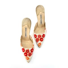 Manolo Blahnik Retro Vintage Floral Applique Pointed Toe Kitten Heel Mules 36.5