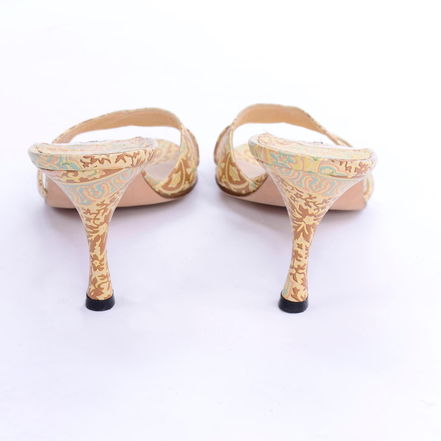 Women's Manolo Blahnik Shoes Gold Floral Brocade Sandal Slides With Heels Size 38.5