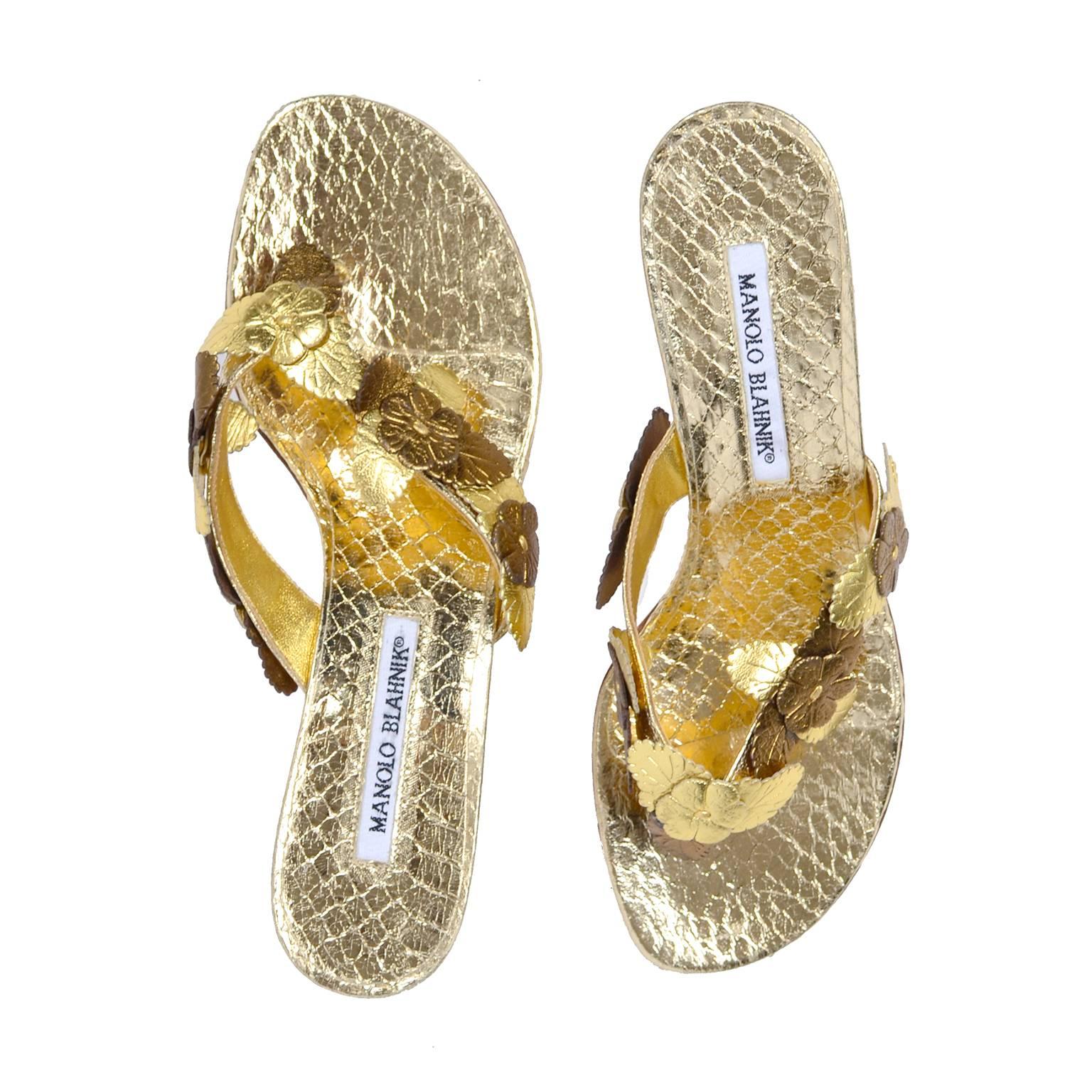 Manolo Blahnik Metallic Gold Reptile Embossed Leather Sandals With Flowers In Excellent Condition In Portland, OR