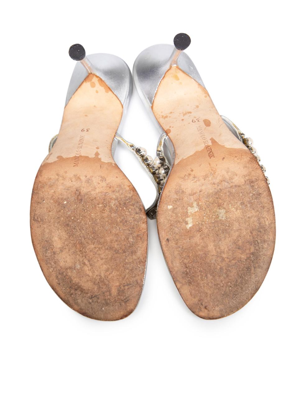 Women's Manolo Blahnik Silver Leather Embellished Sandals Size IT 39