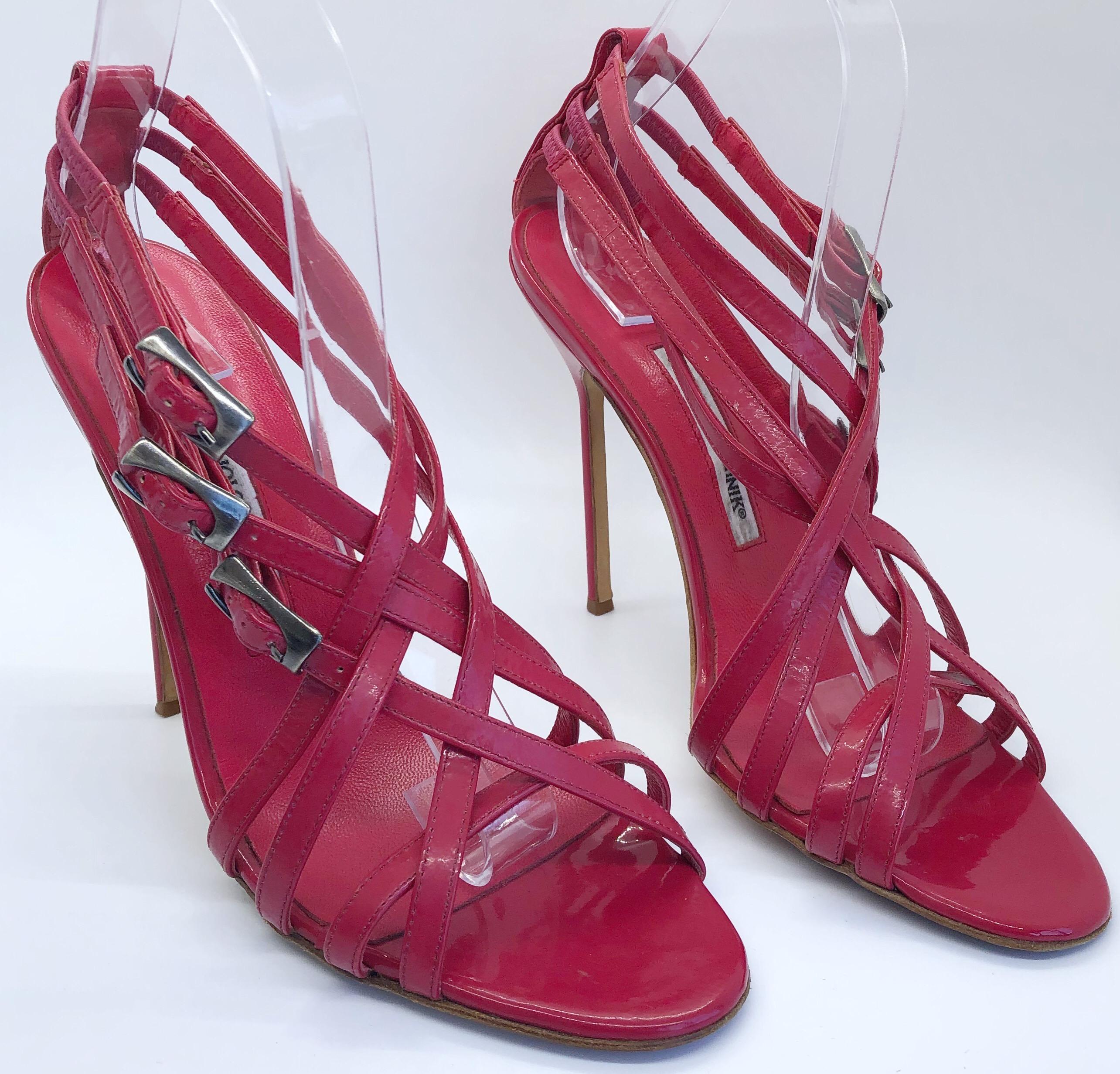 Manolo Blahnik Size 41 / 11 Raspberry Pink Patent Leather Strappy High Heels  For Sale 5