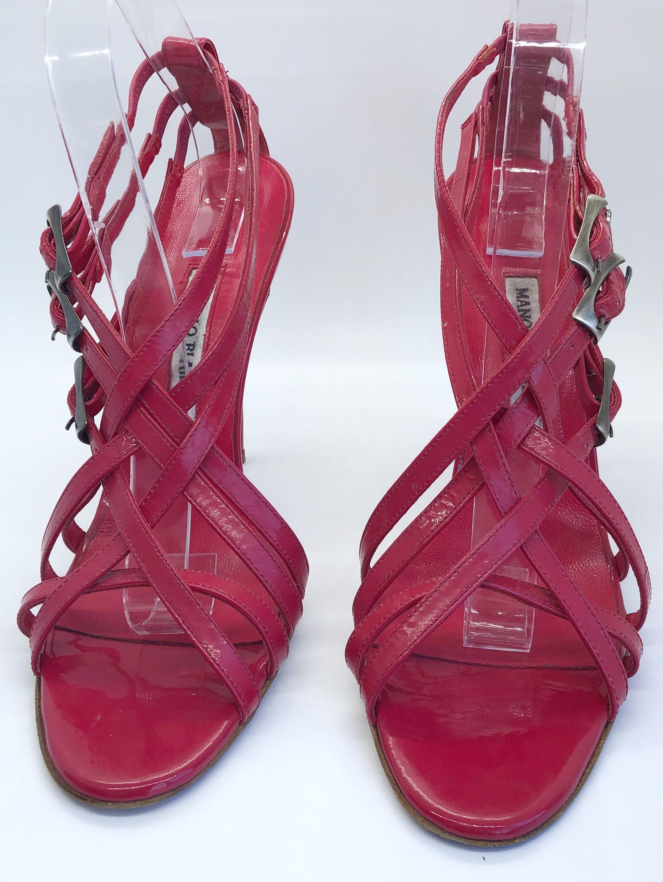Women's Manolo Blahnik Size 41 / 11 Raspberry Pink Patent Leather Strappy High Heels  For Sale