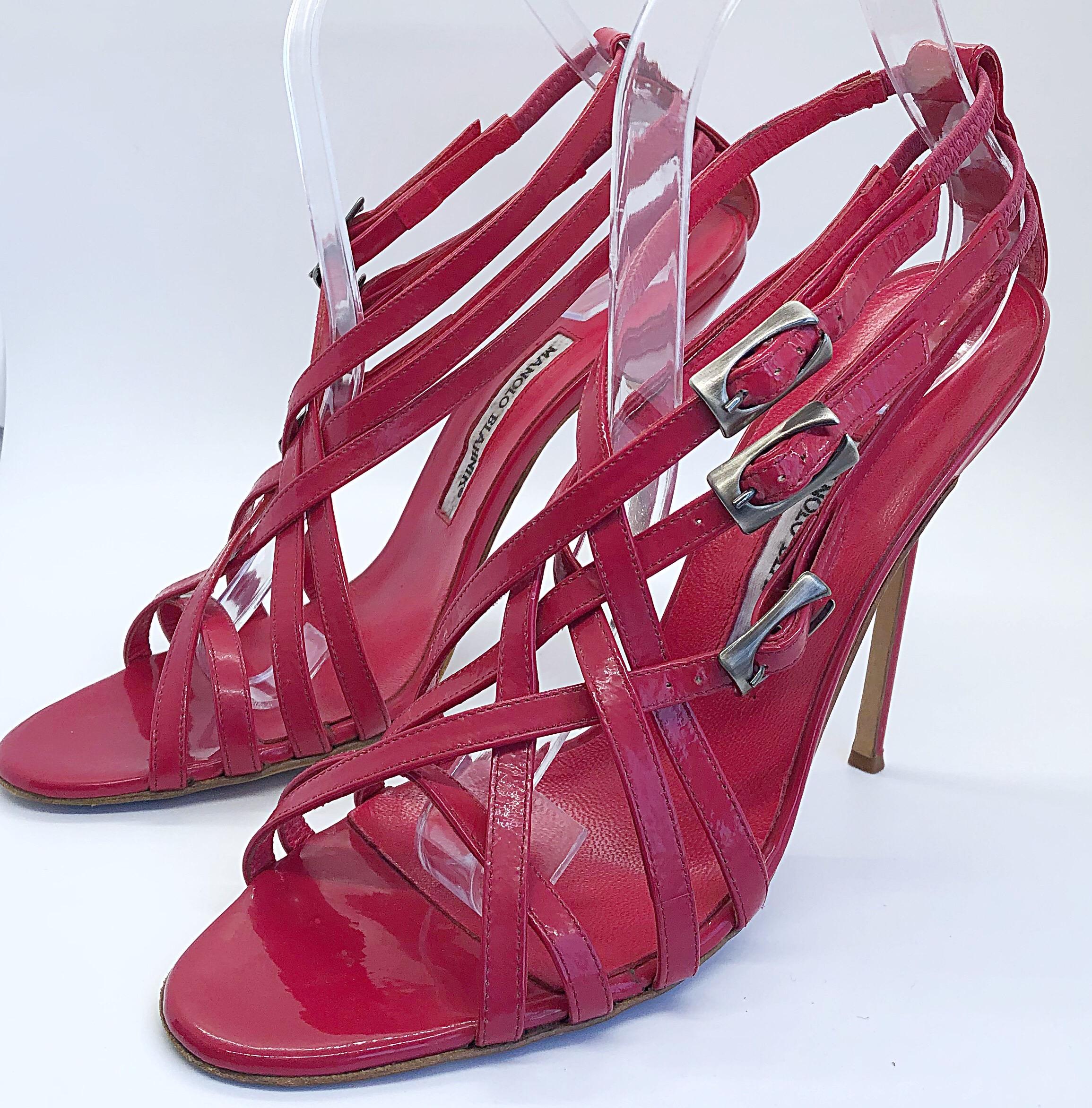 Manolo Blahnik Size 41 / 11 Raspberry Pink Patent Leather Strappy High Heels  For Sale 4