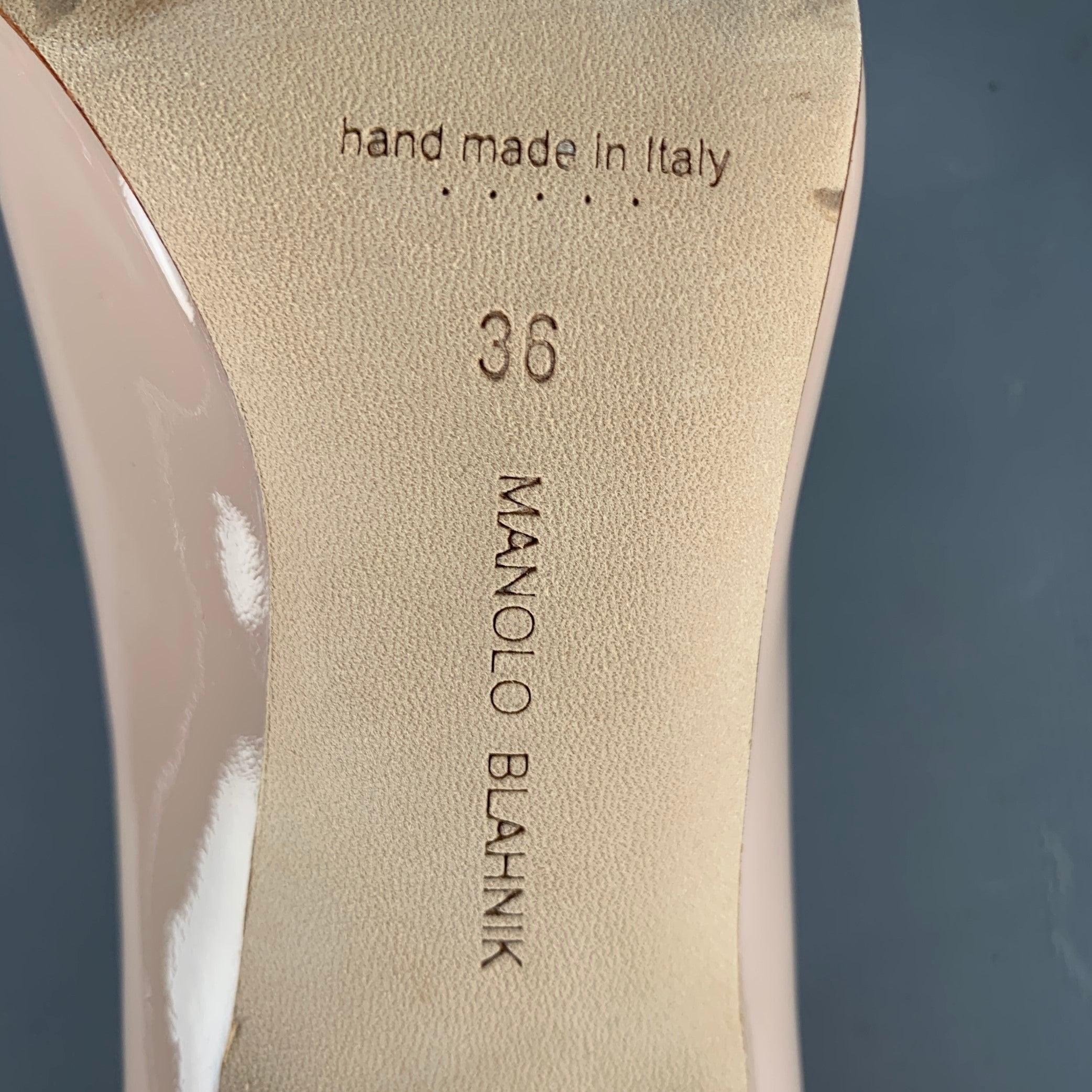 MANOLO BlahNIK escarpins à bout pointu en cuir verni beige chair taille 6 en vente 3
