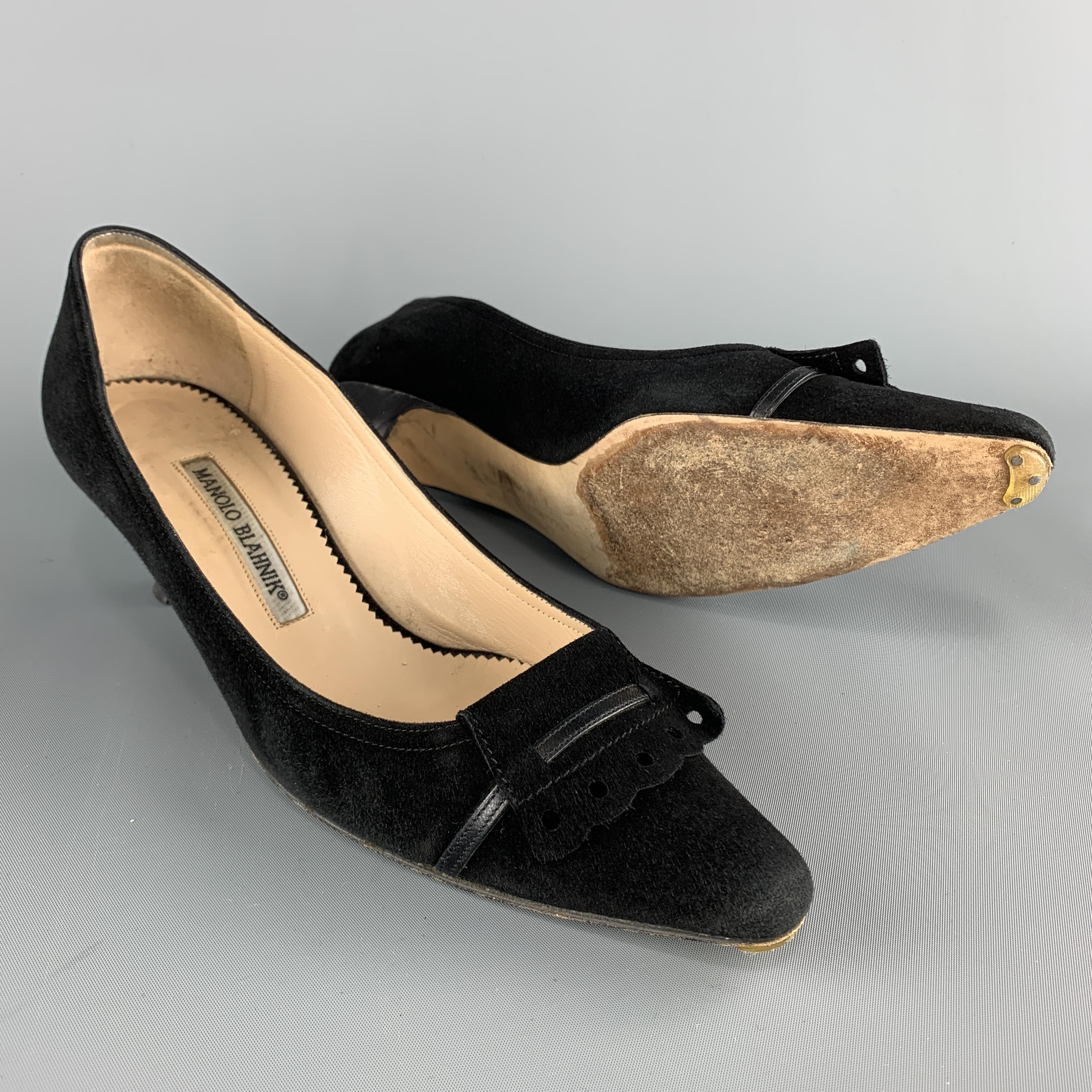 MANOLO BLAHNIK Size 7 Black Suede Ruffle Toe Pointed Pumps In Good Condition In San Francisco, CA