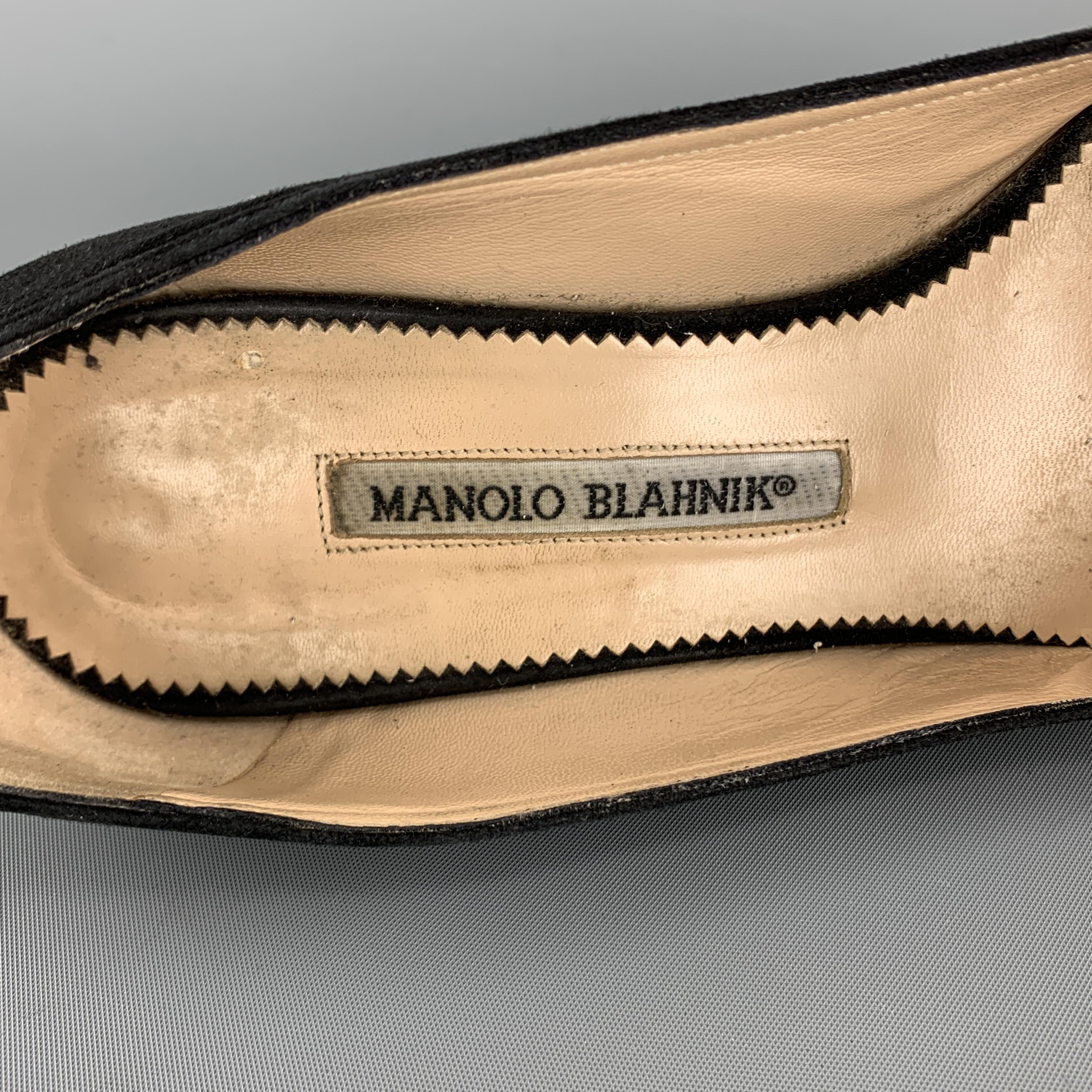 MANOLO BLAHNIK Size 7 Black Suede Ruffle Toe Pointed Pumps 2