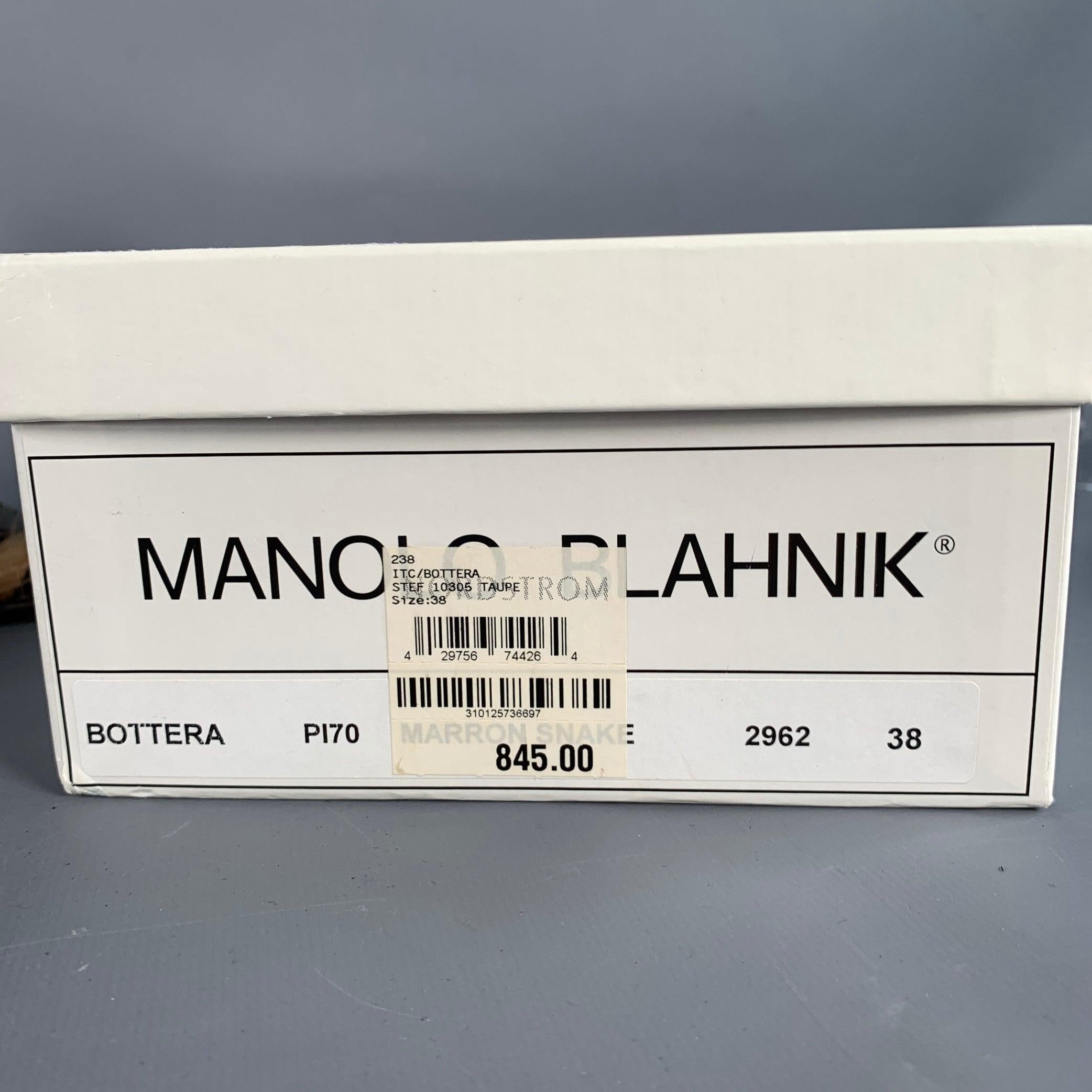 MANOLO BLAHNIK Size 8 Tan Brown Suede Snakeskin Cap Toe Pumps For Sale 7