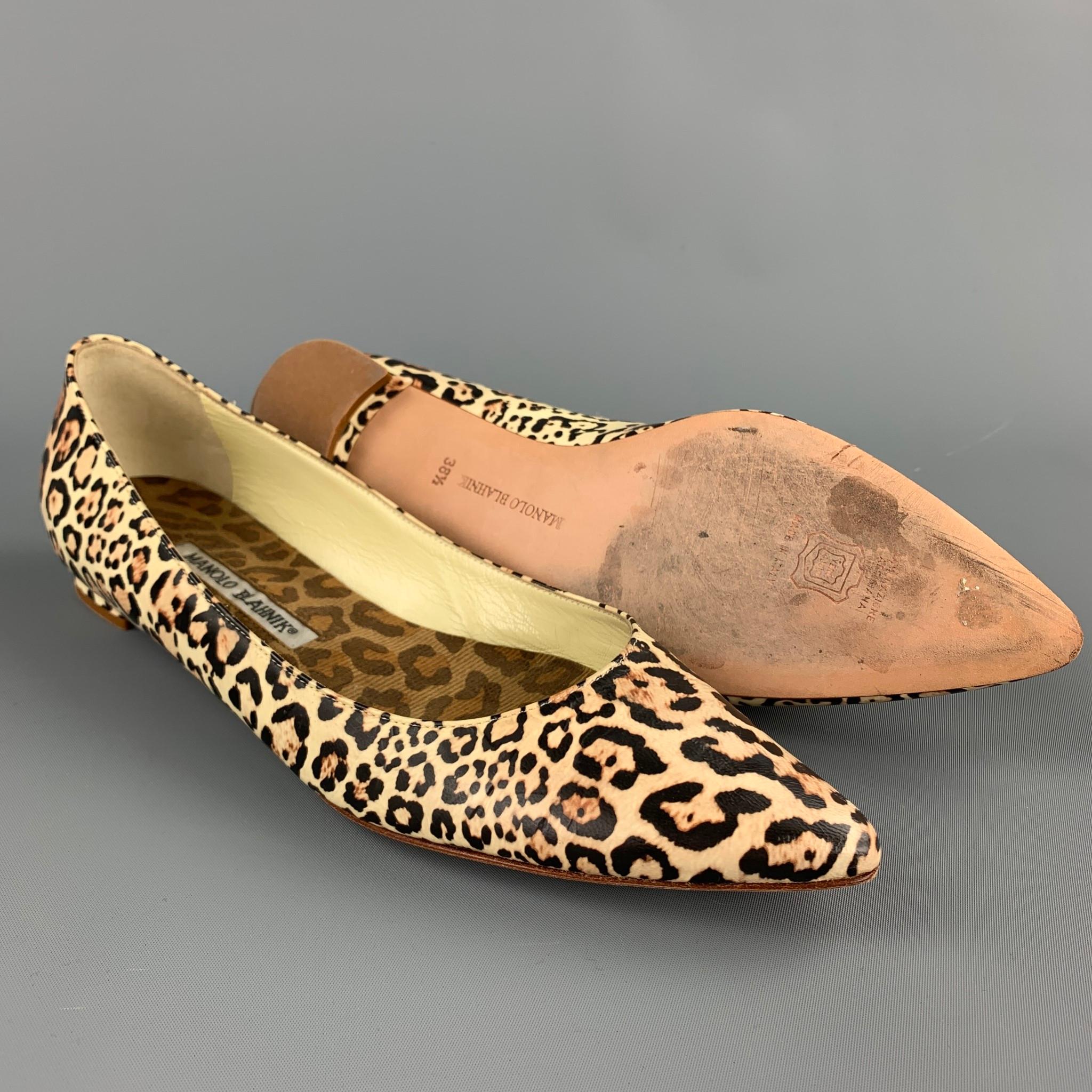 MANOLO BLAHNIK Size 8.5 Beige Animal Print Leather Flats In Good Condition In San Francisco, CA