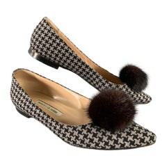 MANOLO BLAHNIK Size 8.5 Houndstooth Ballerina Flats