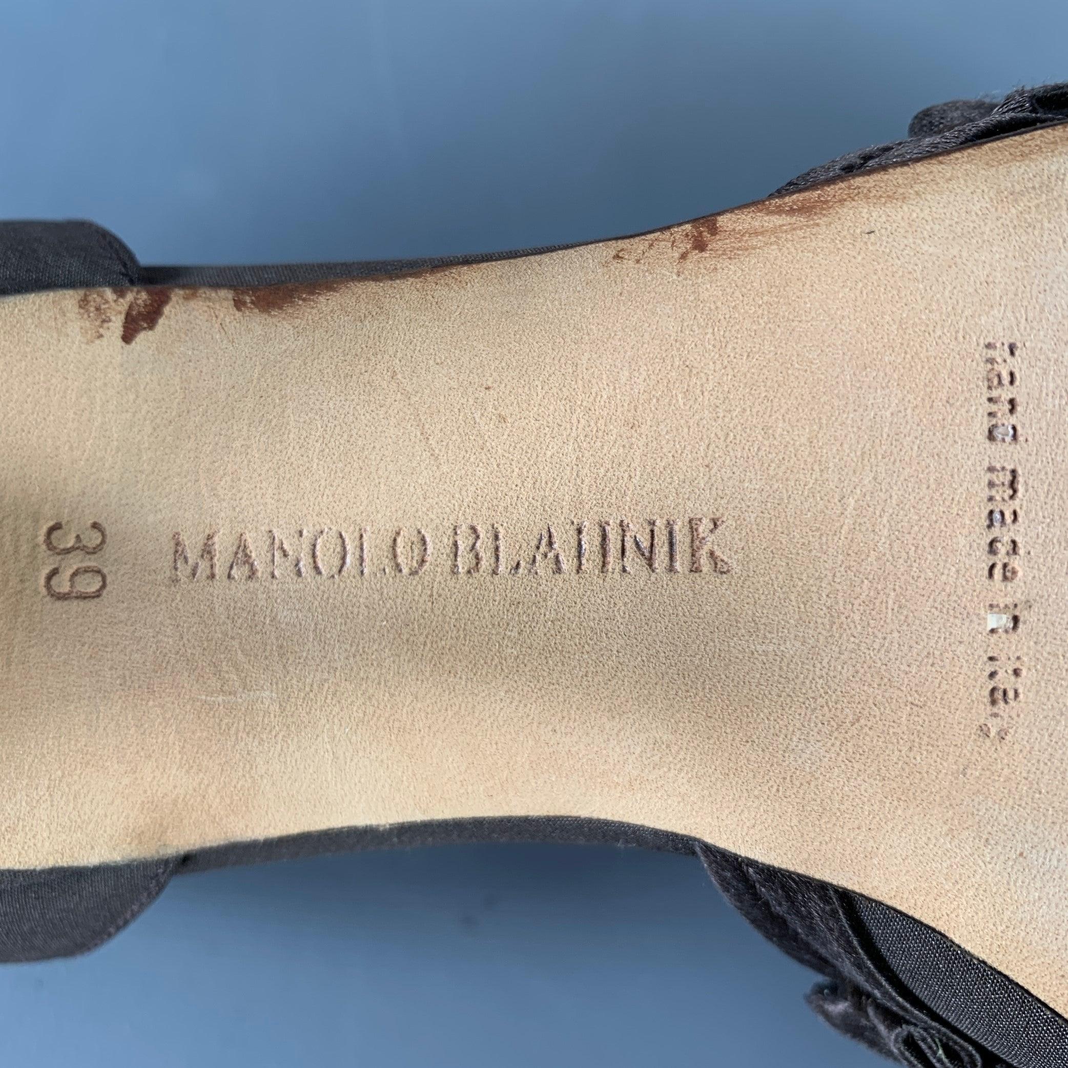 MANOLO BLAHNIK Size 9 Brown Silk Ruffled Kitten Heels Pumps 4