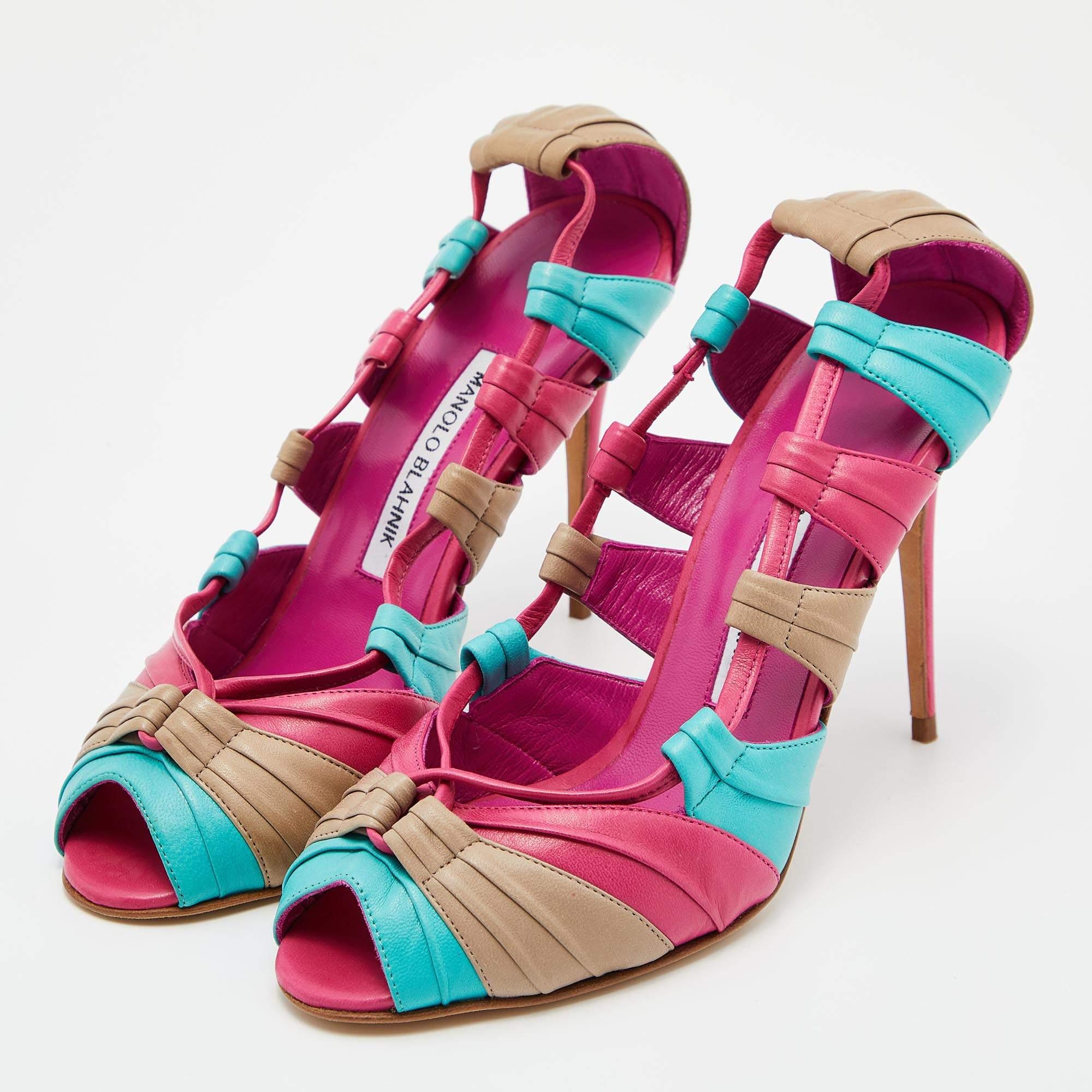 Manolo Blahnik Tri Color Leather Natuk Peep Toe Sandals Size 38.5 In Good Condition In Dubai, Al Qouz 2