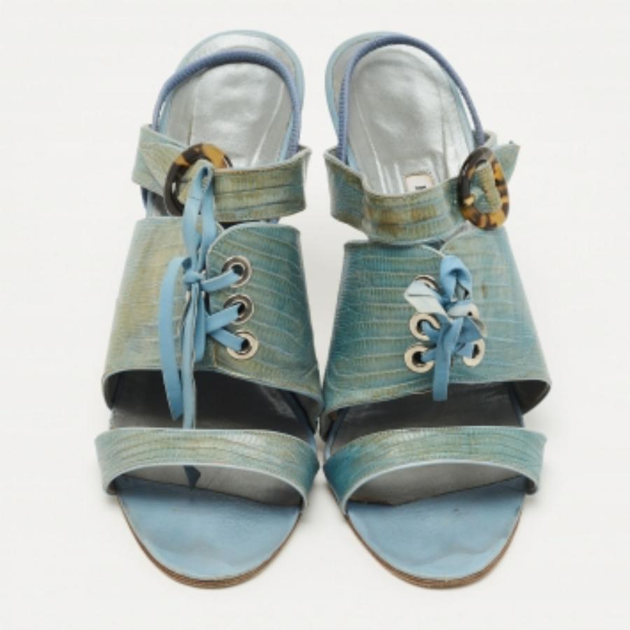 Manolo Blahnik Türkisfarbenes Eidechsenleder Slingback Sandalen Größe 40 im Angebot 2