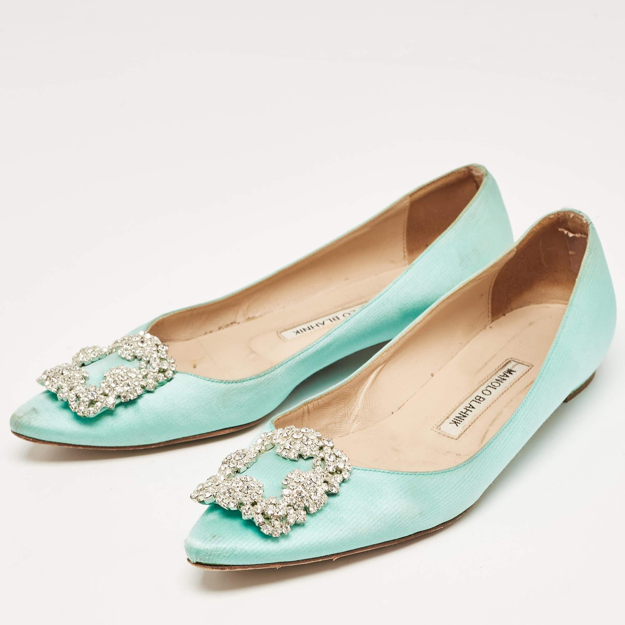 Let this comfortable pair be your first choice when you're out for a long day. These Manolo Blahnik flats have well-sewn uppers beautifully set on durable soles.

