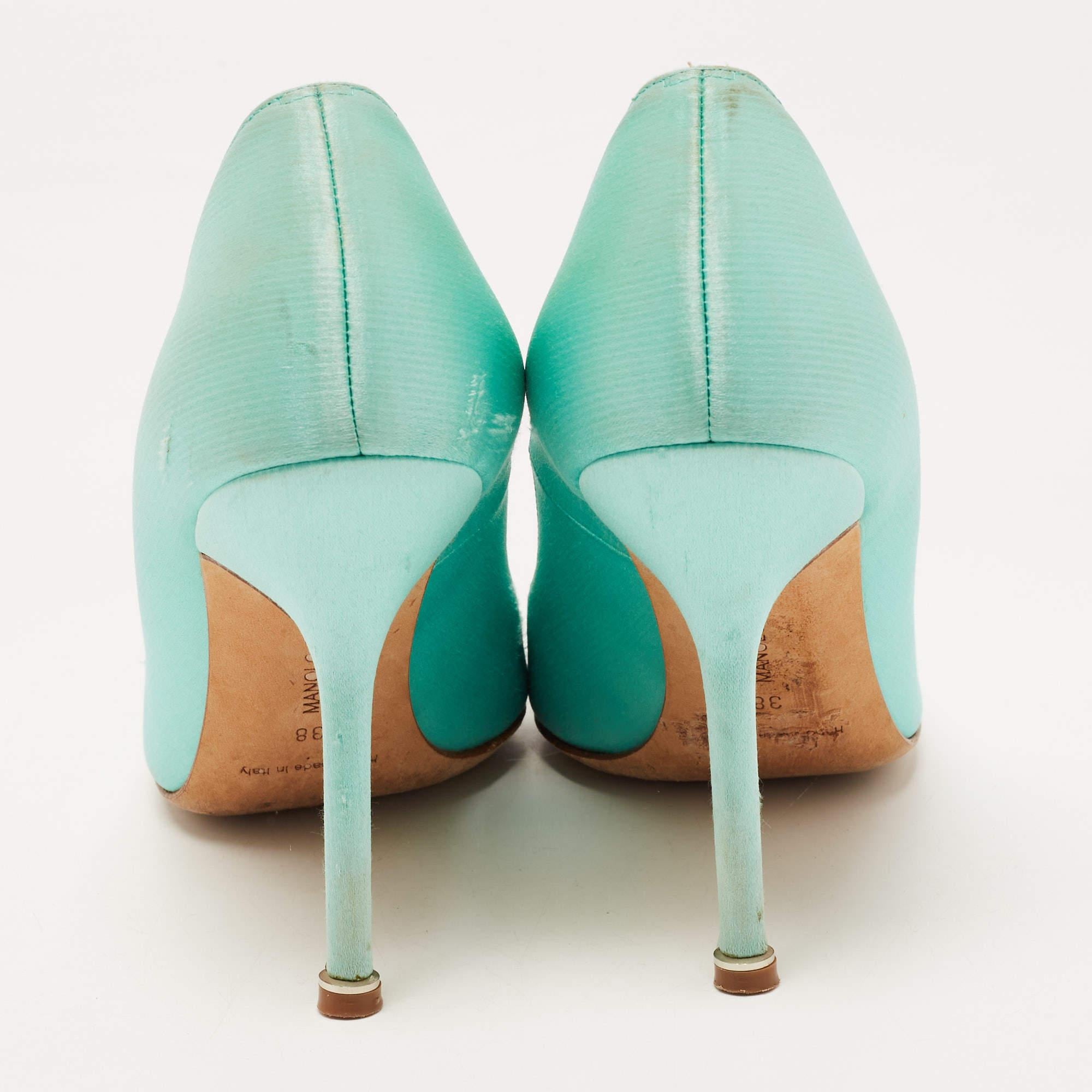Manolo Turquoise - 8 For Sale on 1stDibs