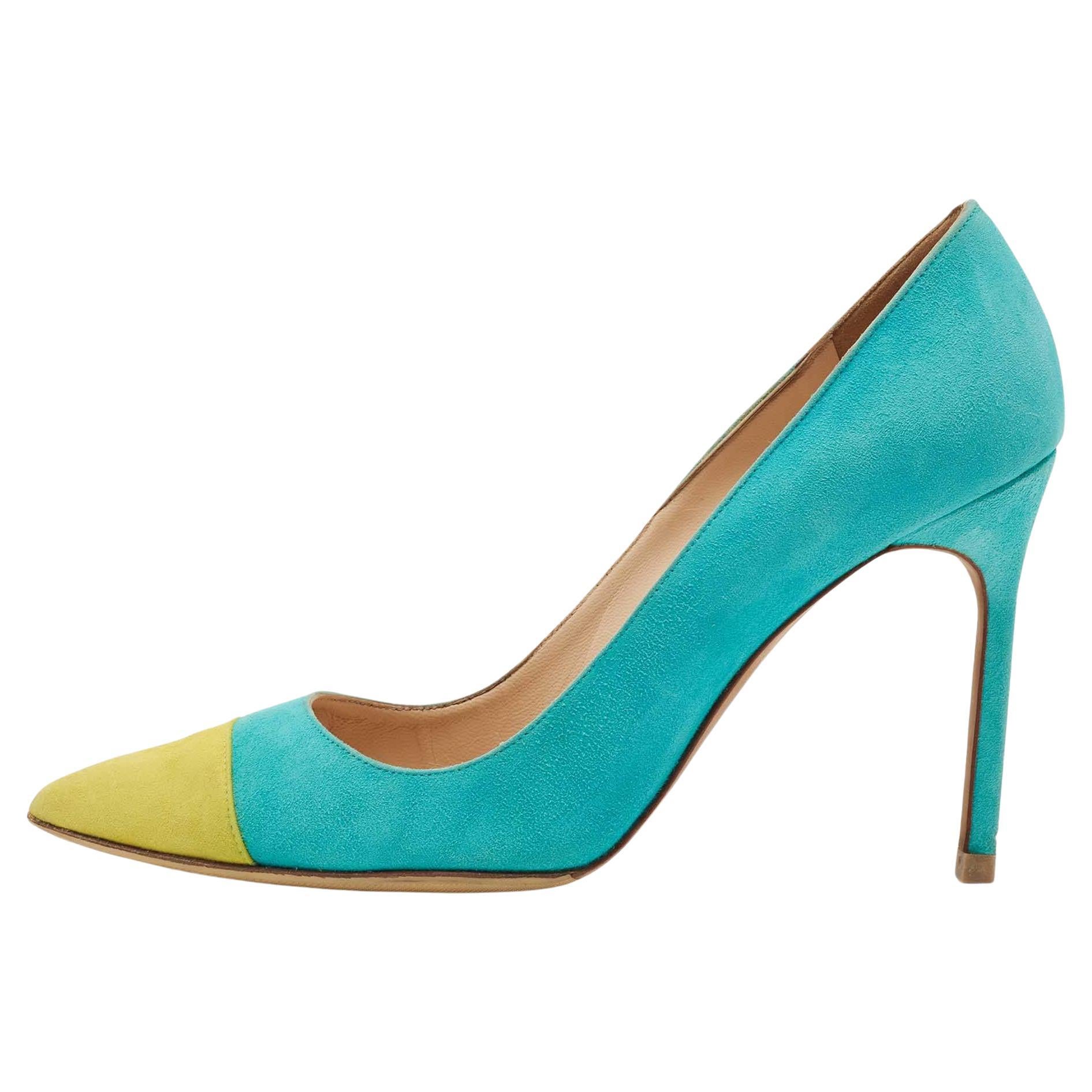 Manolo Blahnik Turquoise/Yellow Suede Bipunta Pumps Size 37.5 For Sale