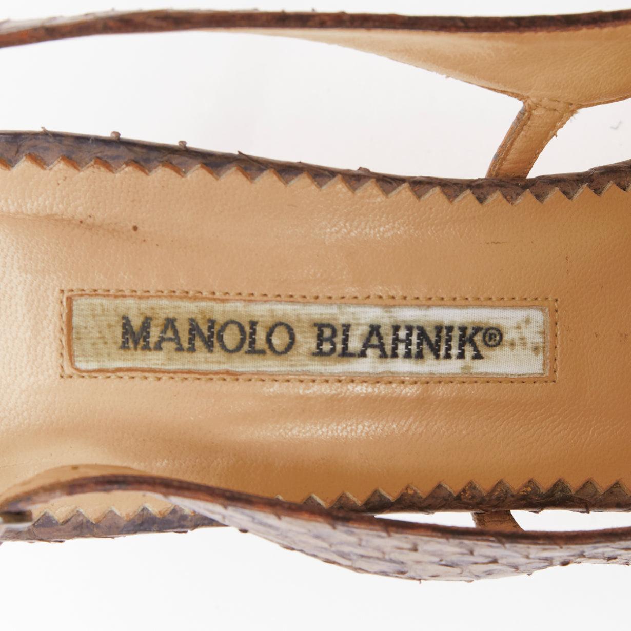 MANOLO BLAHNIK Vintage Leder mit Schuppen, spitz zulaufend, Kitten Pumps EU39 im Angebot 6