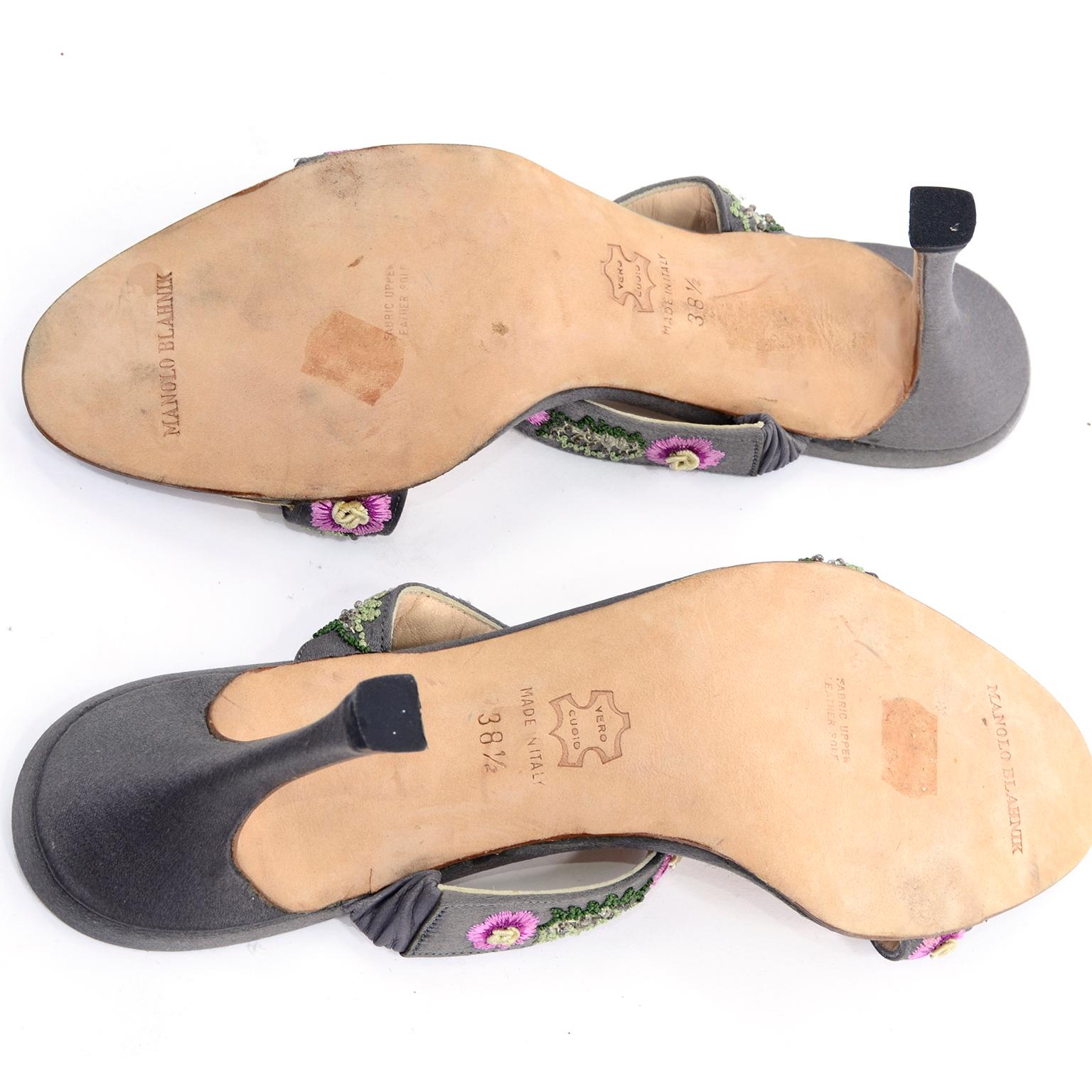 Men's Manolo Blahnik Vintage Open Toe Beaded Slide Sandals W Pink Embroidered Flowers  For Sale