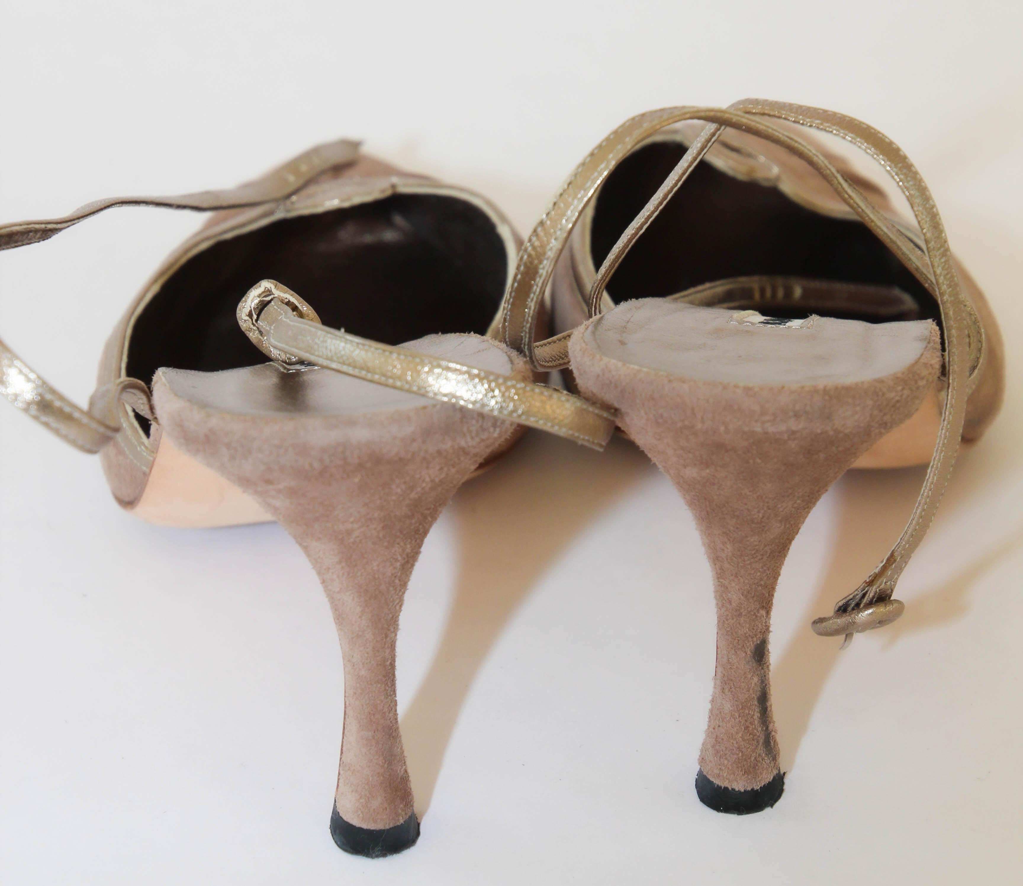 Manolo Blahnik Vintage Suede Shoes With Leather Ankle Straps Size 40 For Sale 6