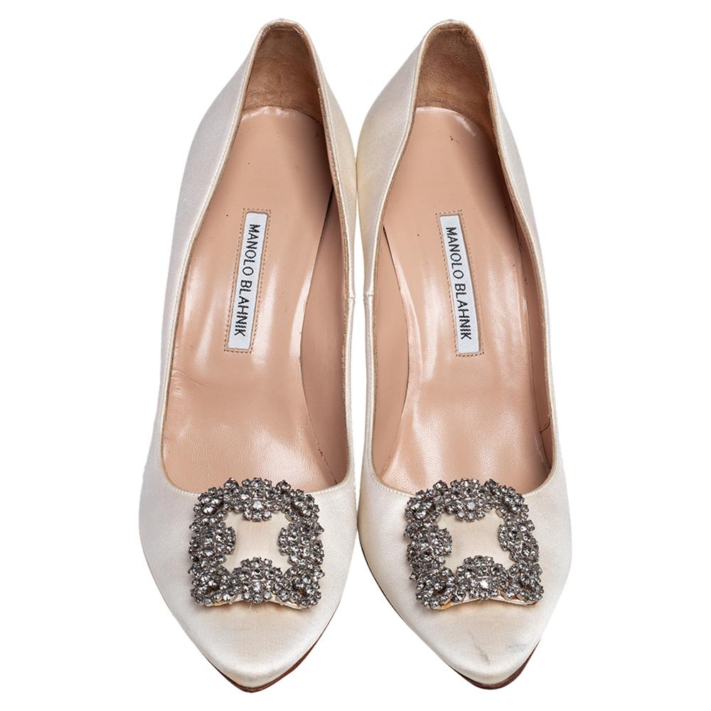 manolo blahnik size 42