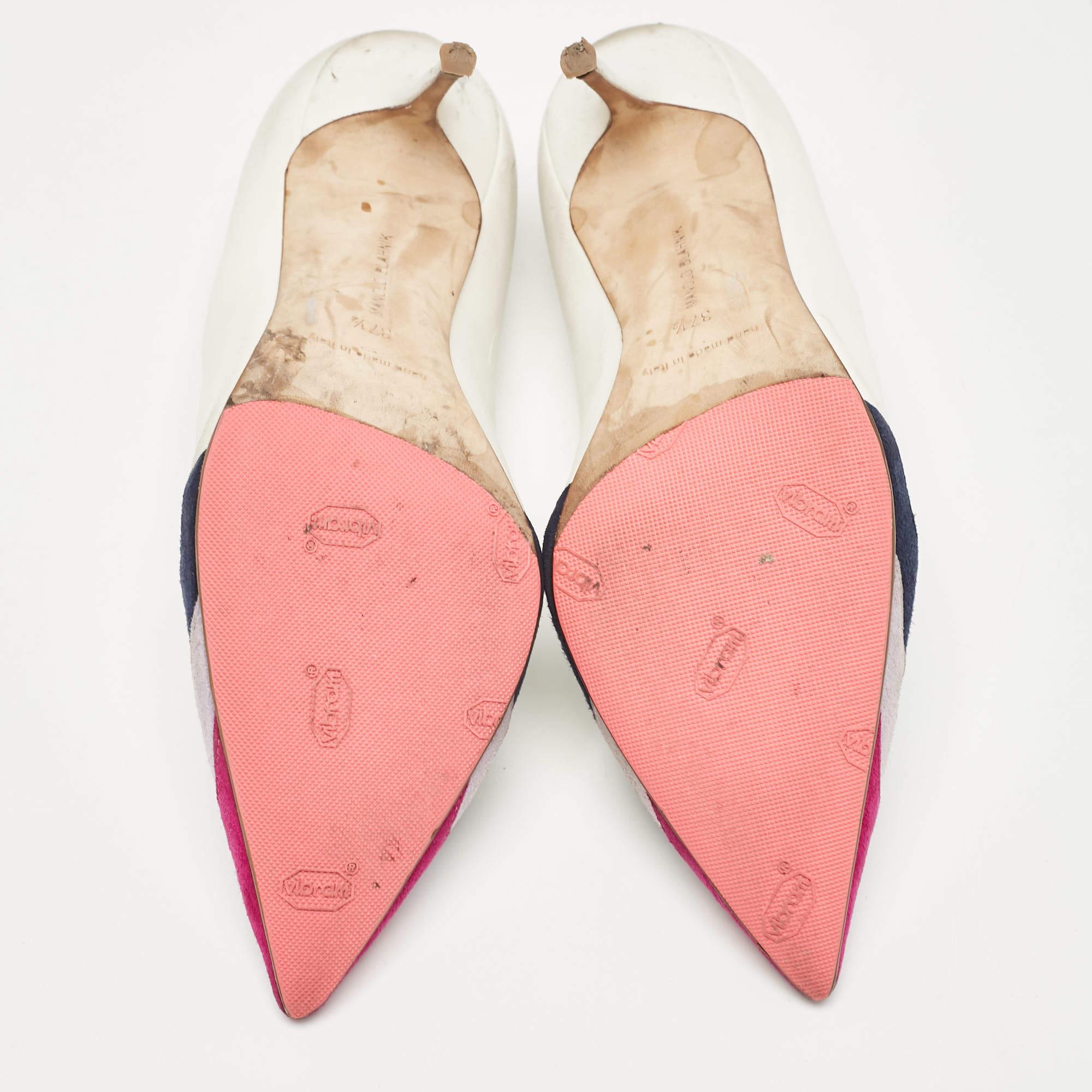 Manolo Blahnik White/Tricolor Leather and Suede Pointed Toe Pumps Size 37.5 For Sale 1