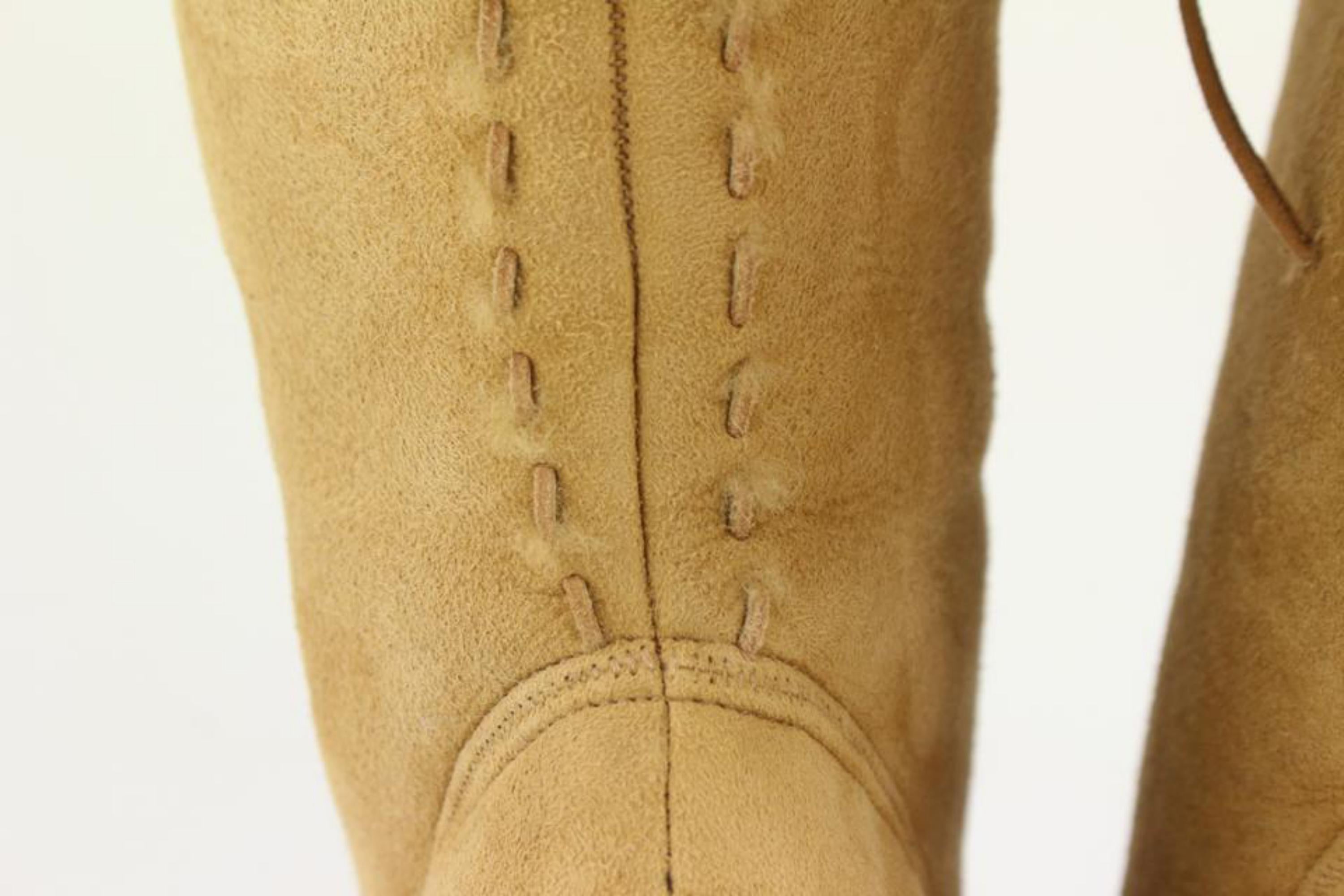 Manolo Blahnik Women's Size 38 Tan Suede Fur Trim Knee-High Likansk Boots 3MB120 In Excellent Condition In Dix hills, NY