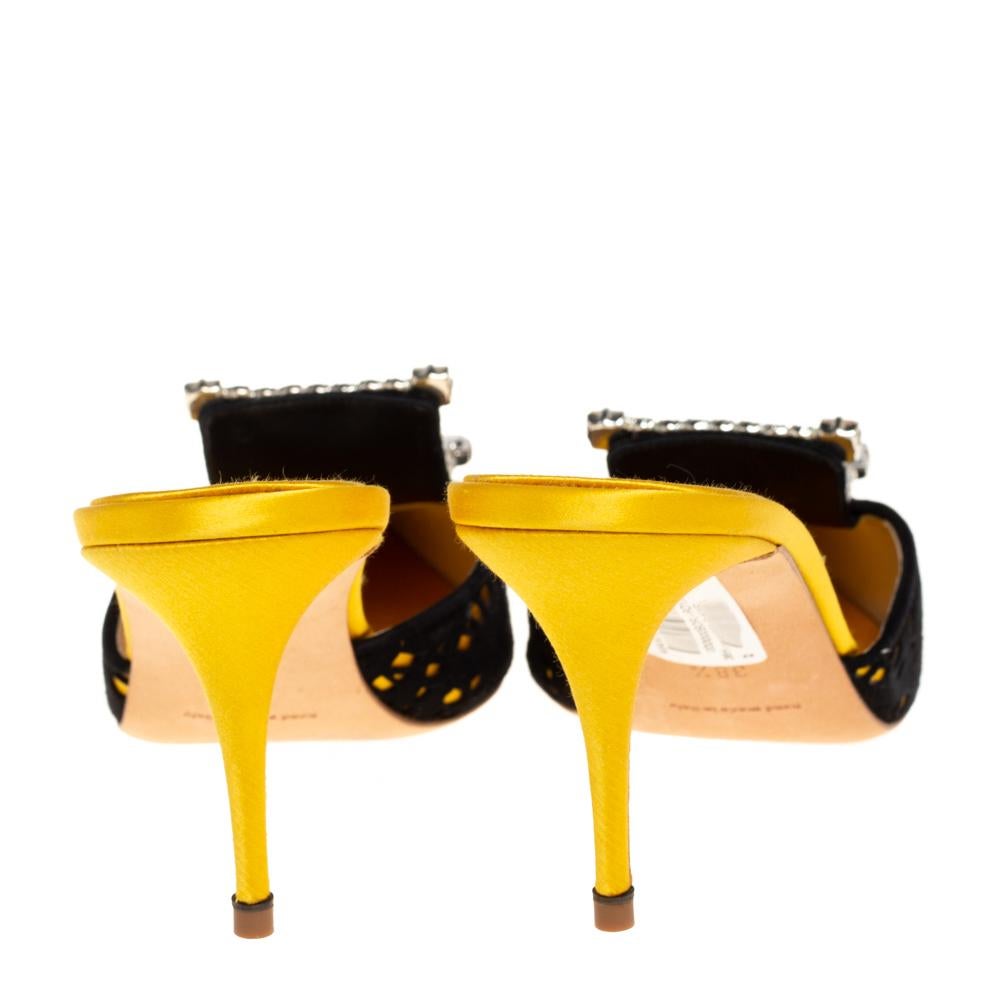 manolo blahnik lurum yellow