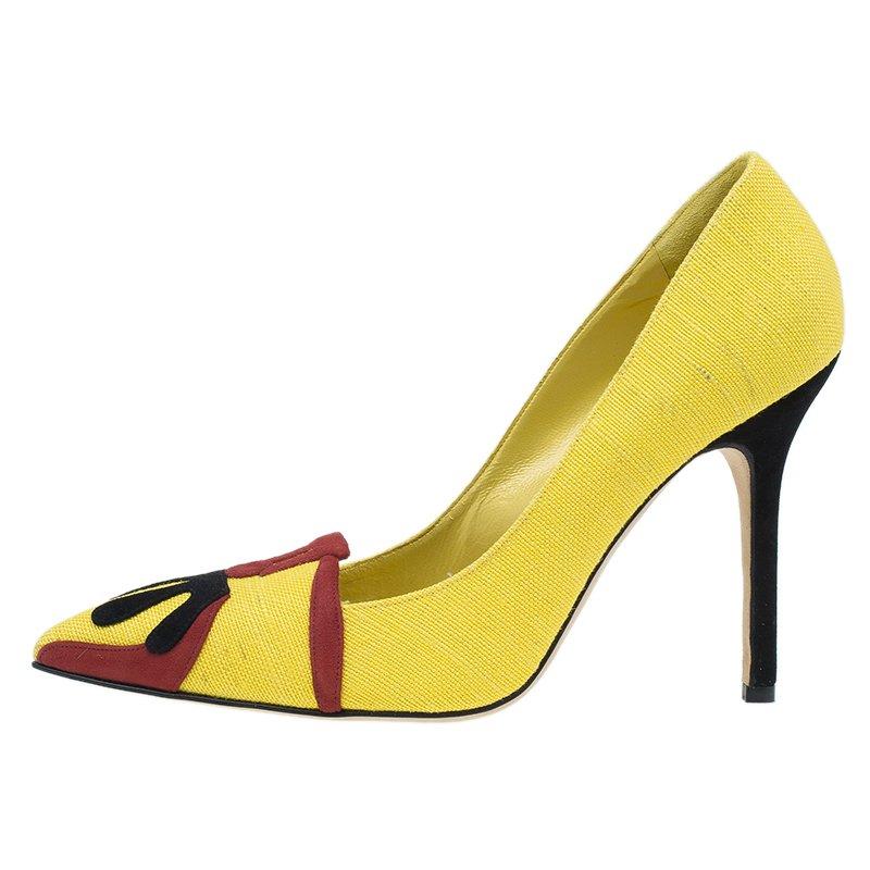 Manolo Blahnik Yellow Canvas Pointed Toe Pumps Size 41 7
