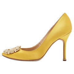 Manolo Blahnik Yellow Hangisi Crystal Embellished Pointed Toe Pumps Size 37