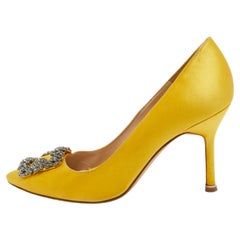 Manolo Blahnik Yellow Satin Hangisi Pumps Size 37