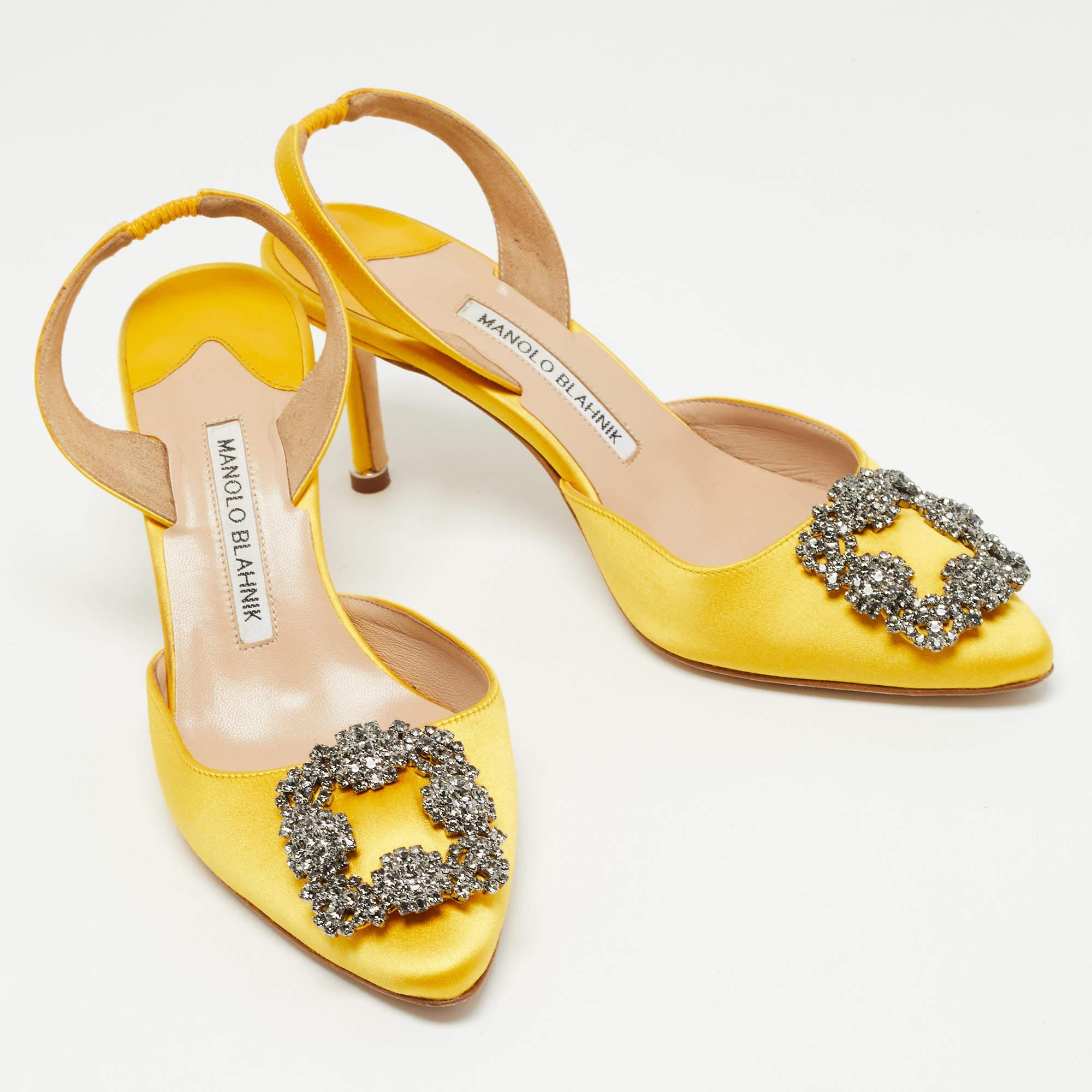 hangisi yellow