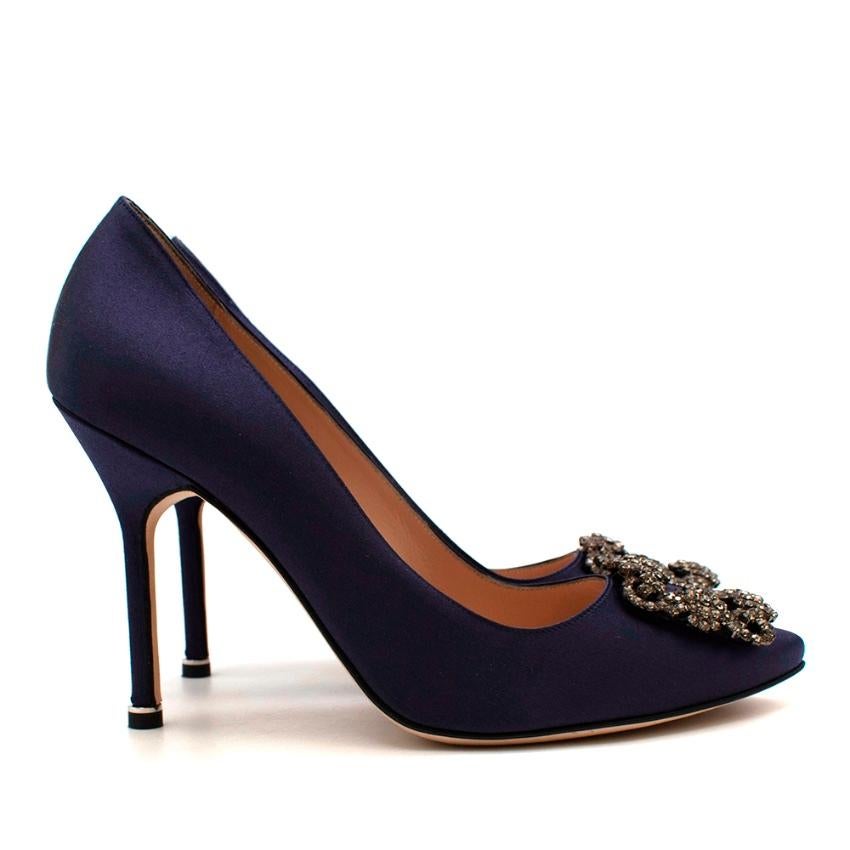 Manolo Blanhik Navy Hangisi Satin Jewel Buckle Pumps  - Size 39 In New Condition In London, GB