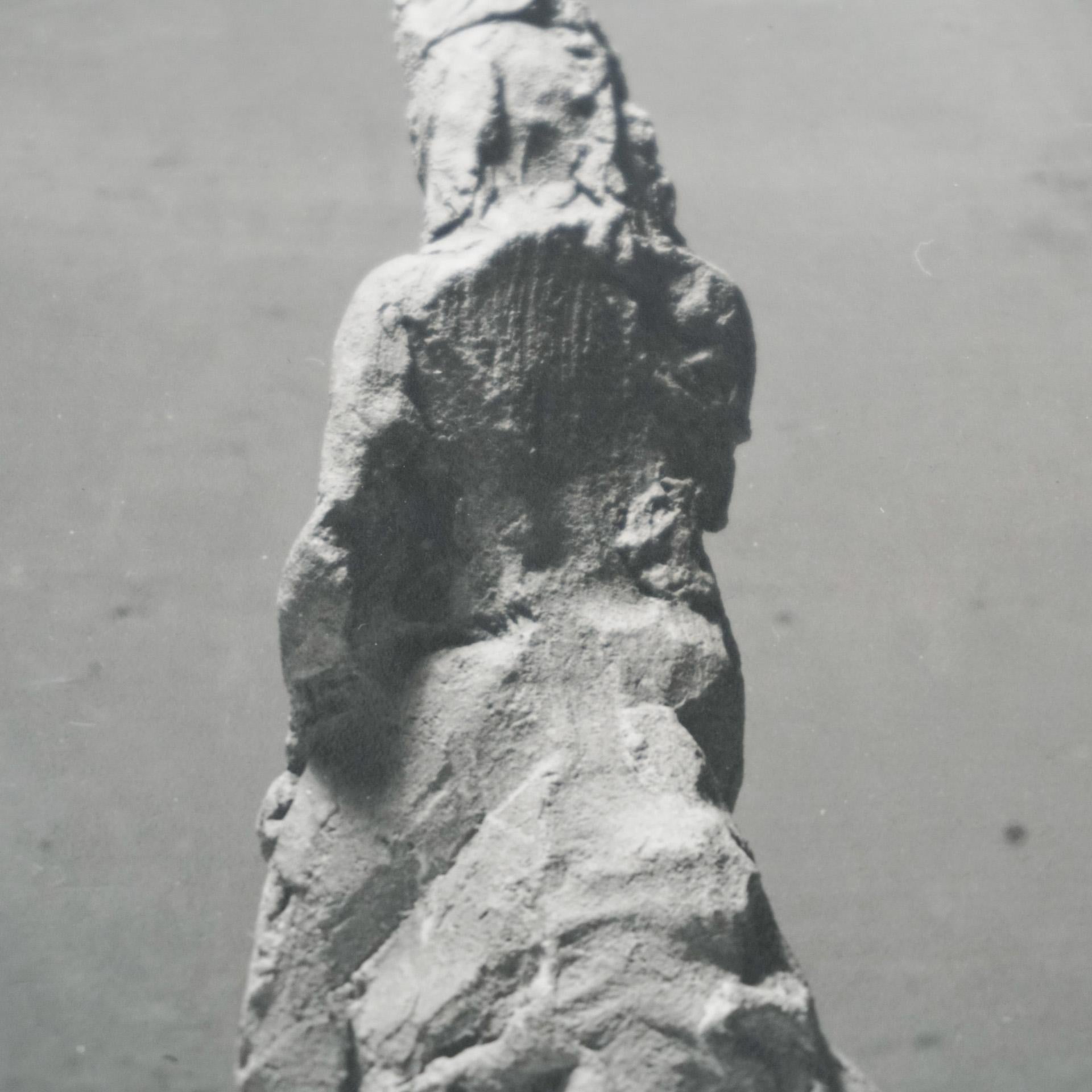 Milieu du XXe siècle Photographie de sculpture d'archives Manolo Hugue, datant d'environ 1960 en vente