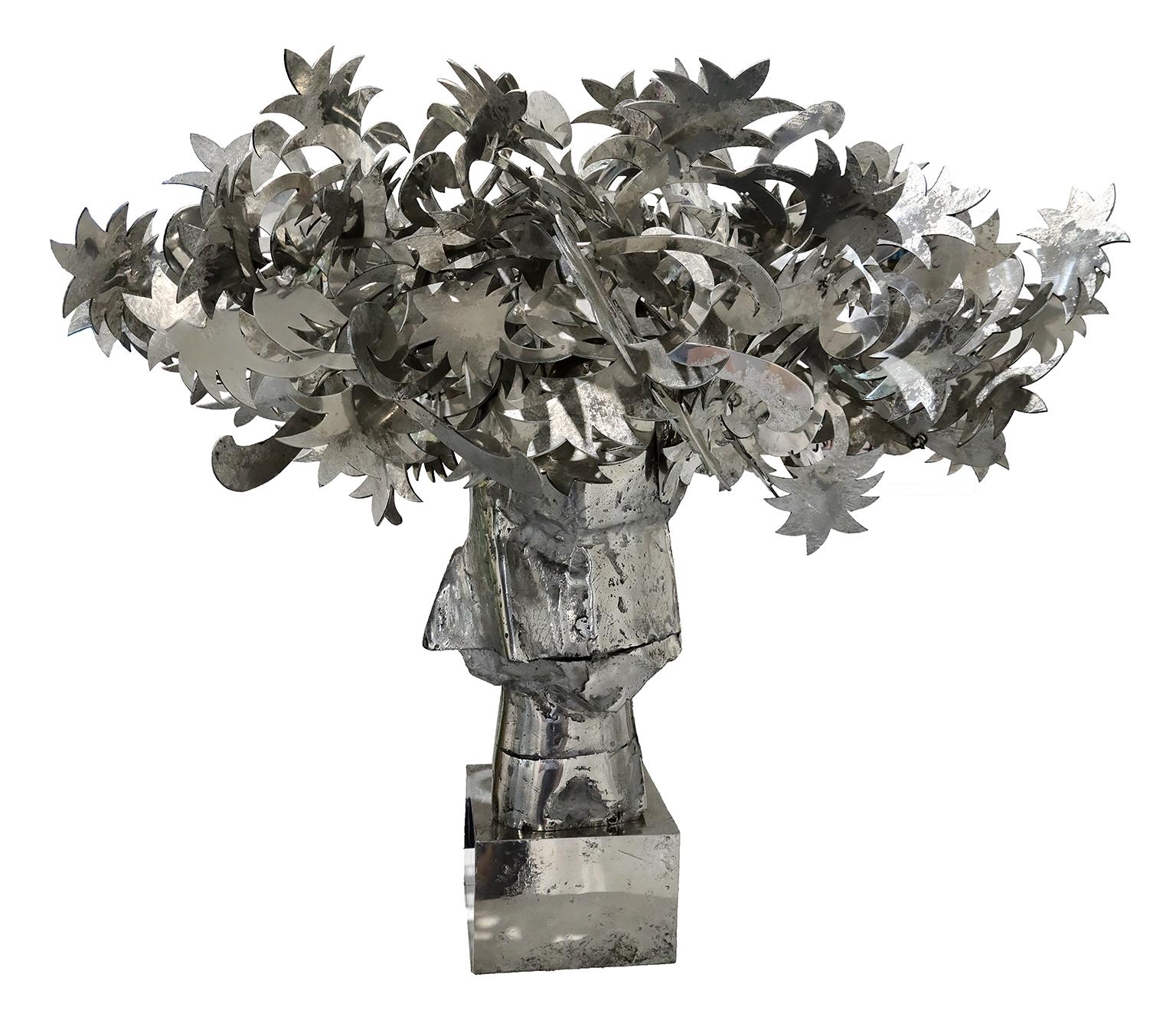 Ada Cabeza con Flores Plateadas aluminum sculpture by Manolo Valdés - Sculpture by Manolo Valdes